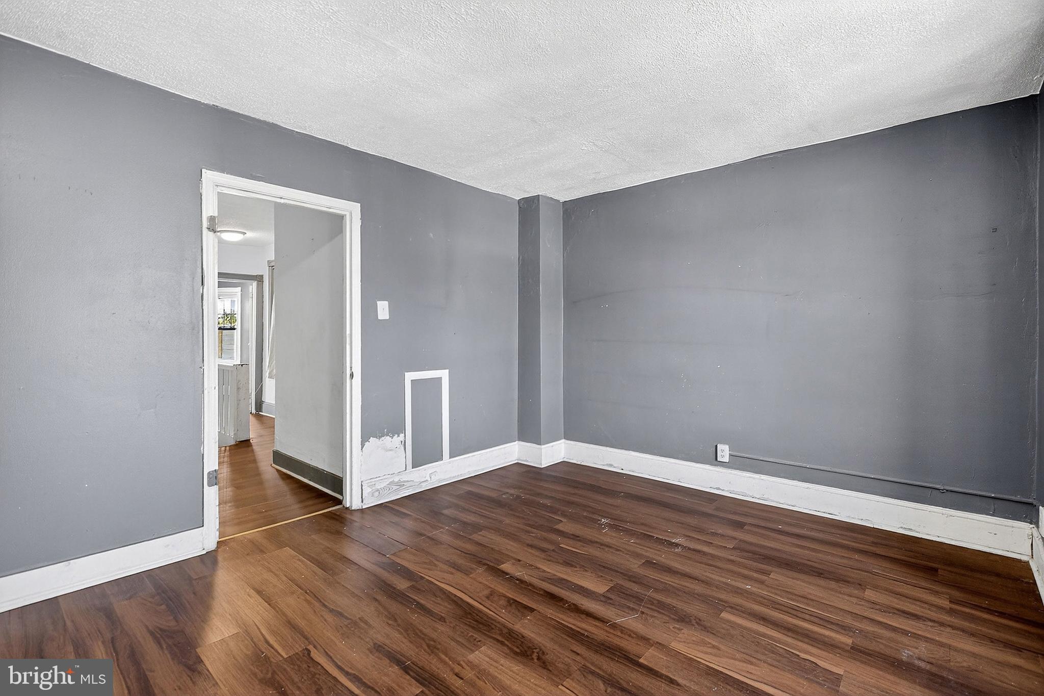 UNIVERSITY CITY - Residential