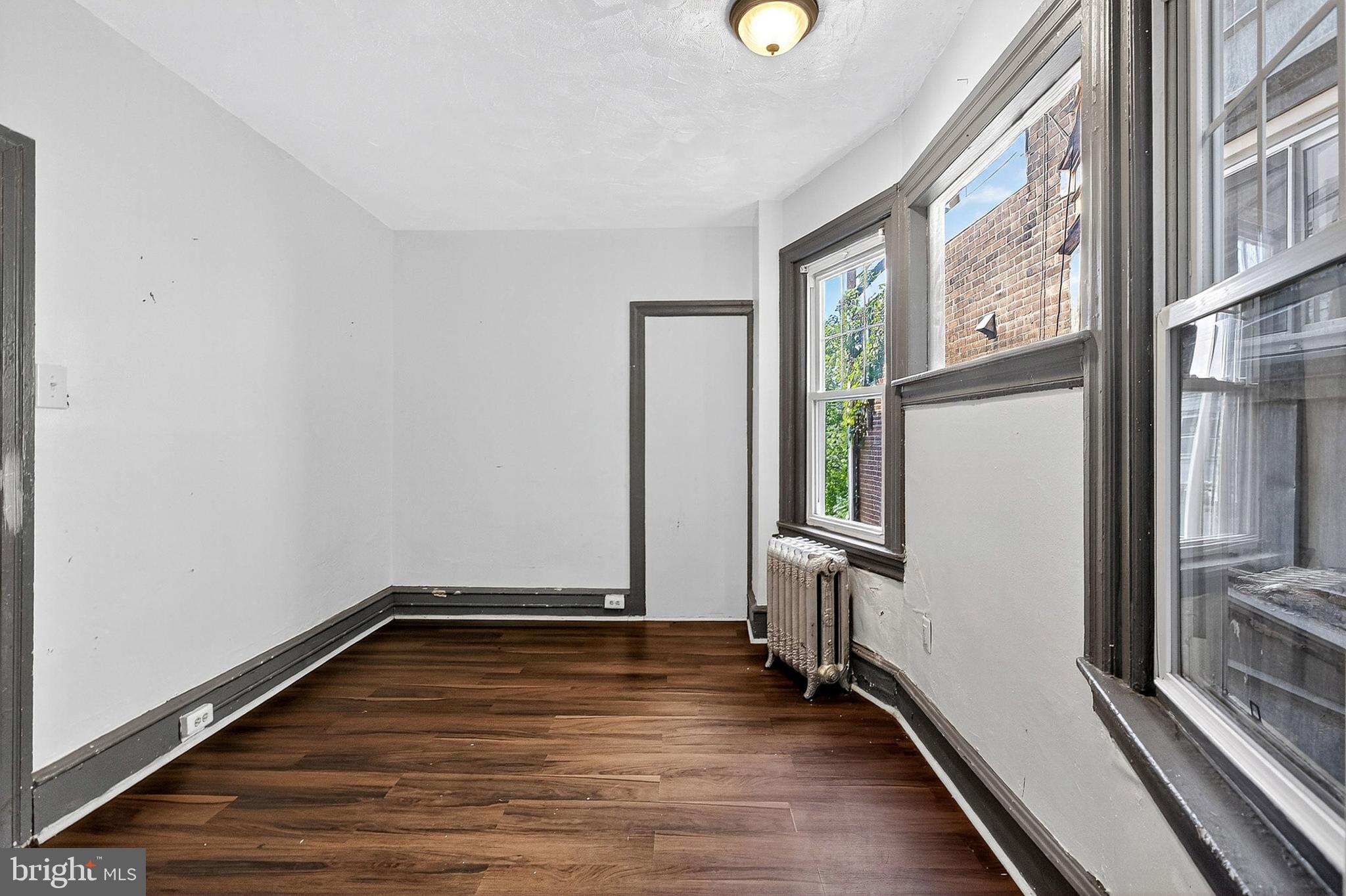 UNIVERSITY CITY - Residential