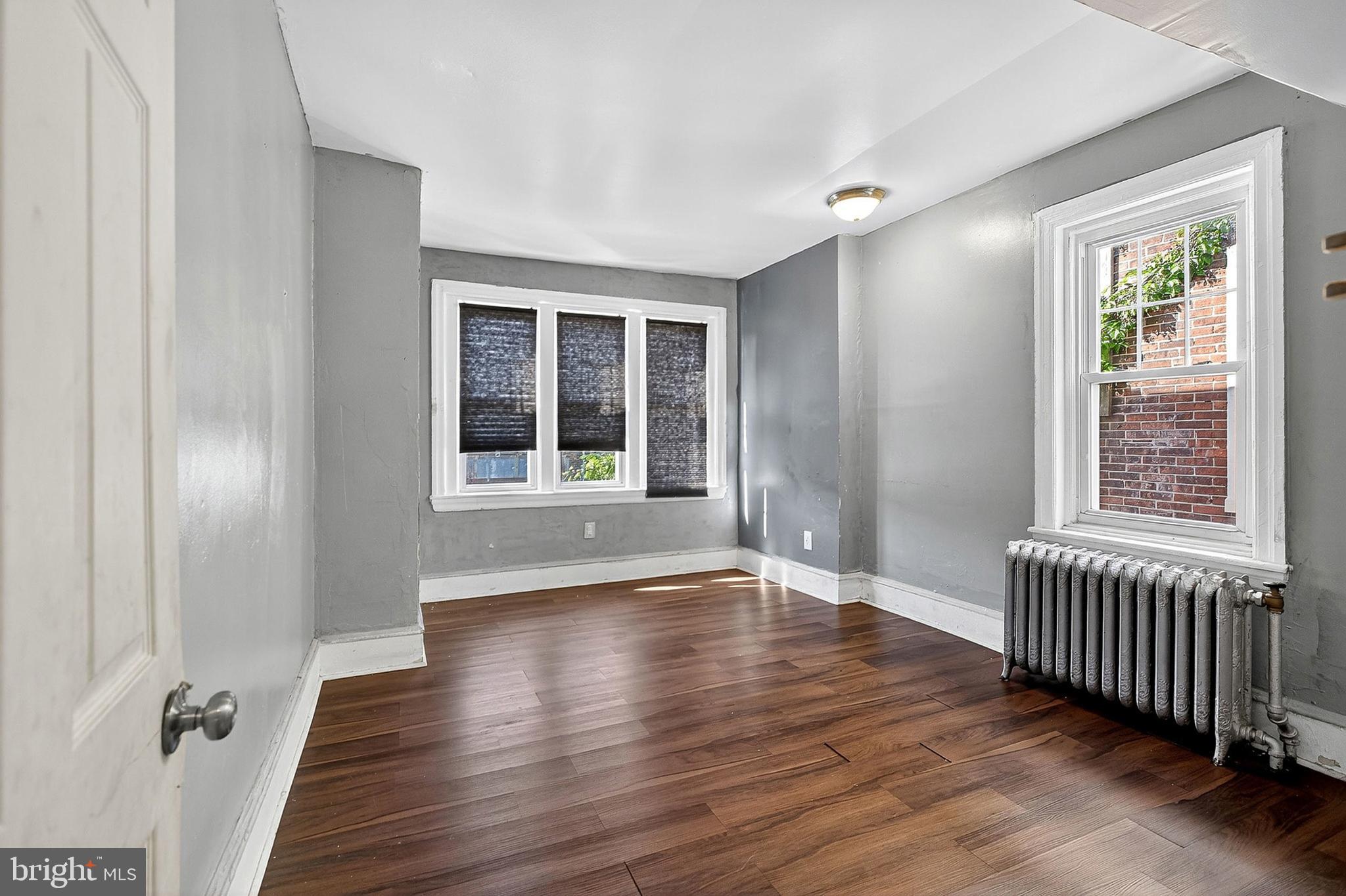 UNIVERSITY CITY - Residential