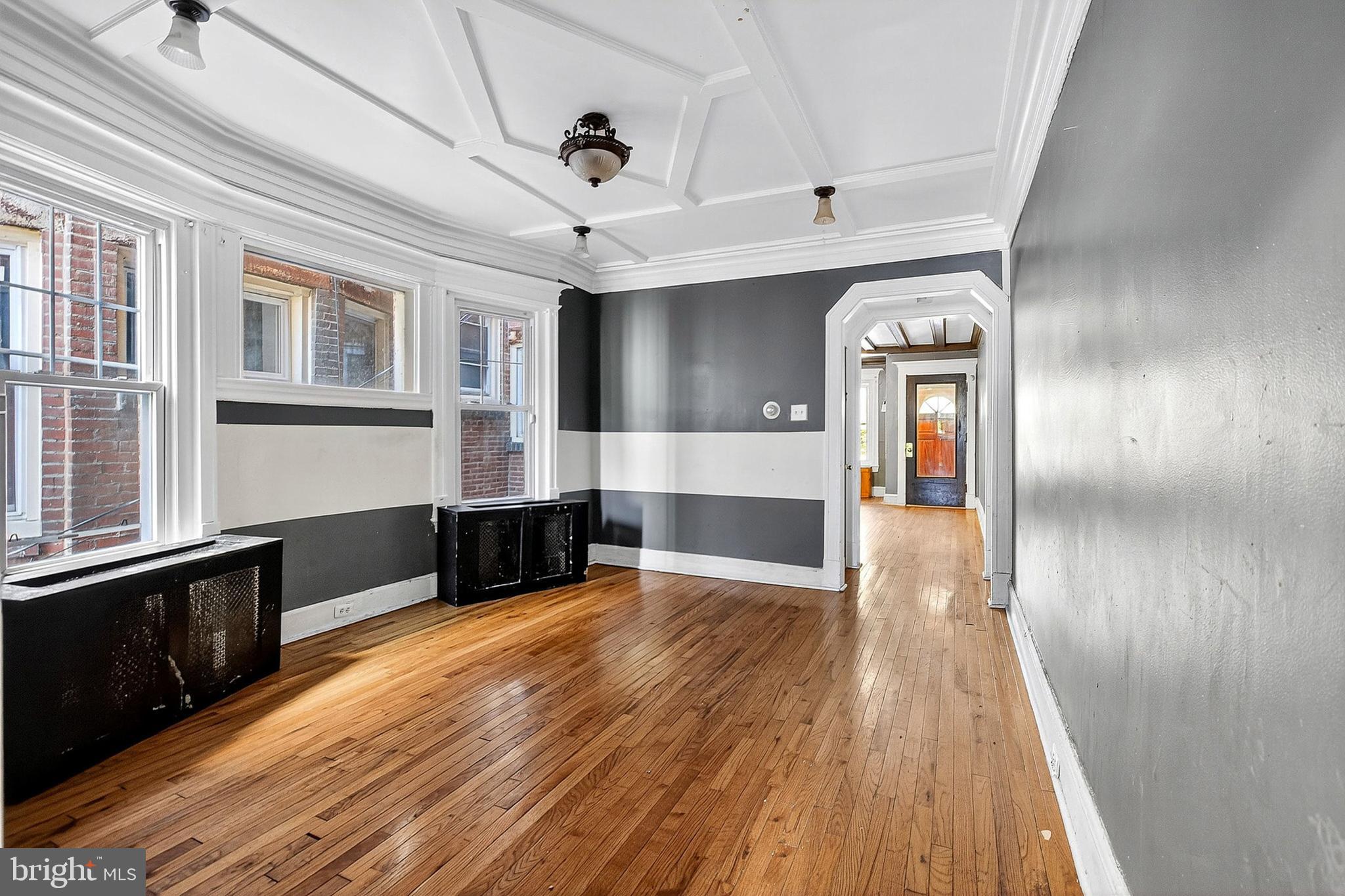 UNIVERSITY CITY - Residential