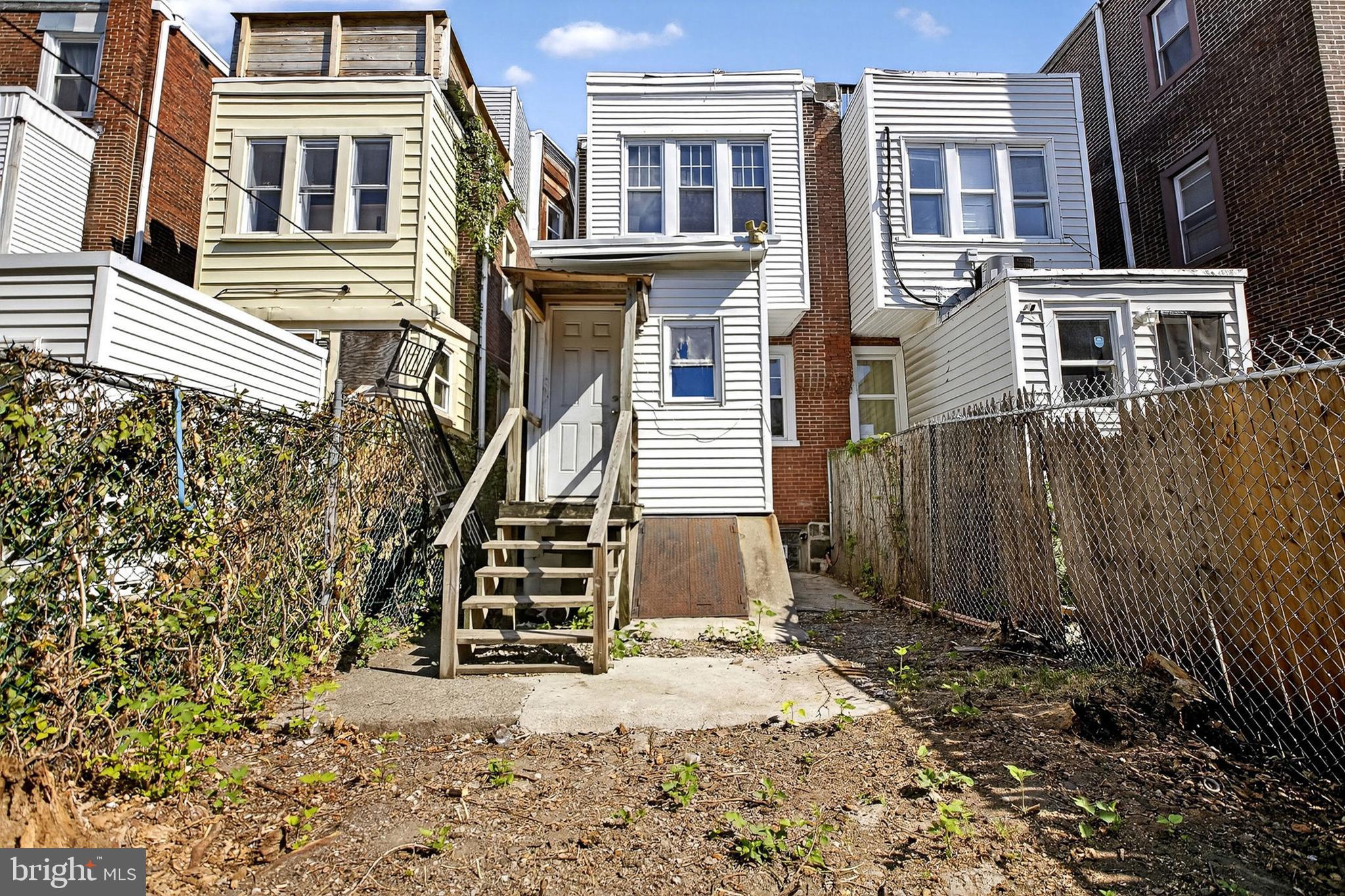 UNIVERSITY CITY - Residential