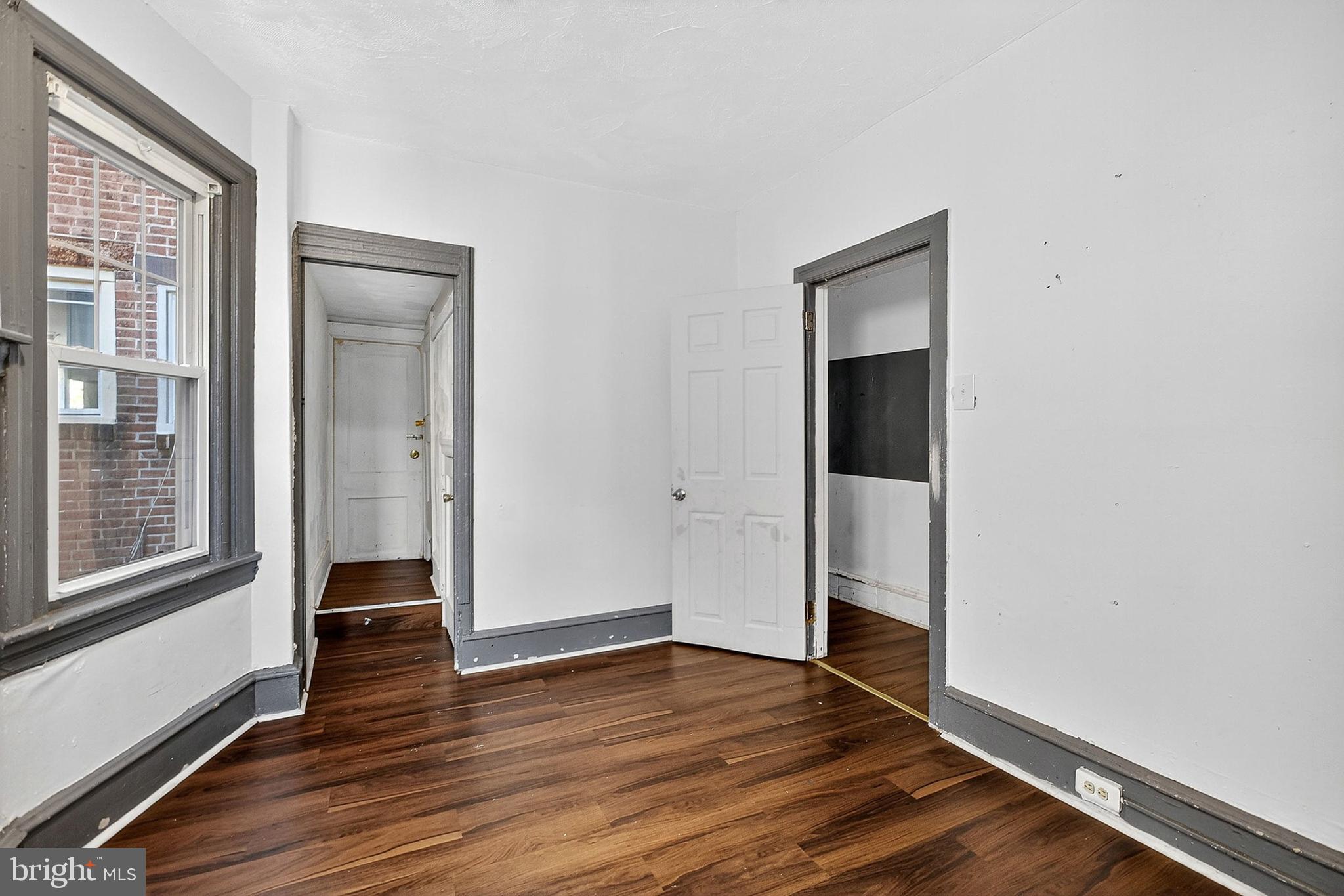 UNIVERSITY CITY - Residential