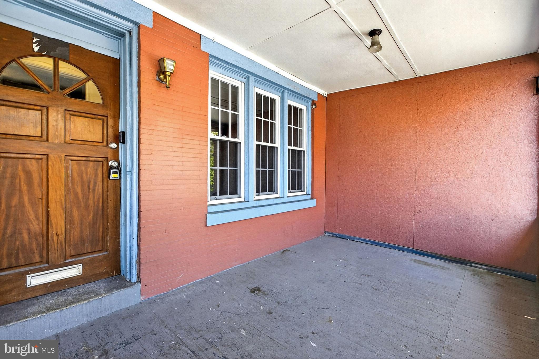 UNIVERSITY CITY - Residential