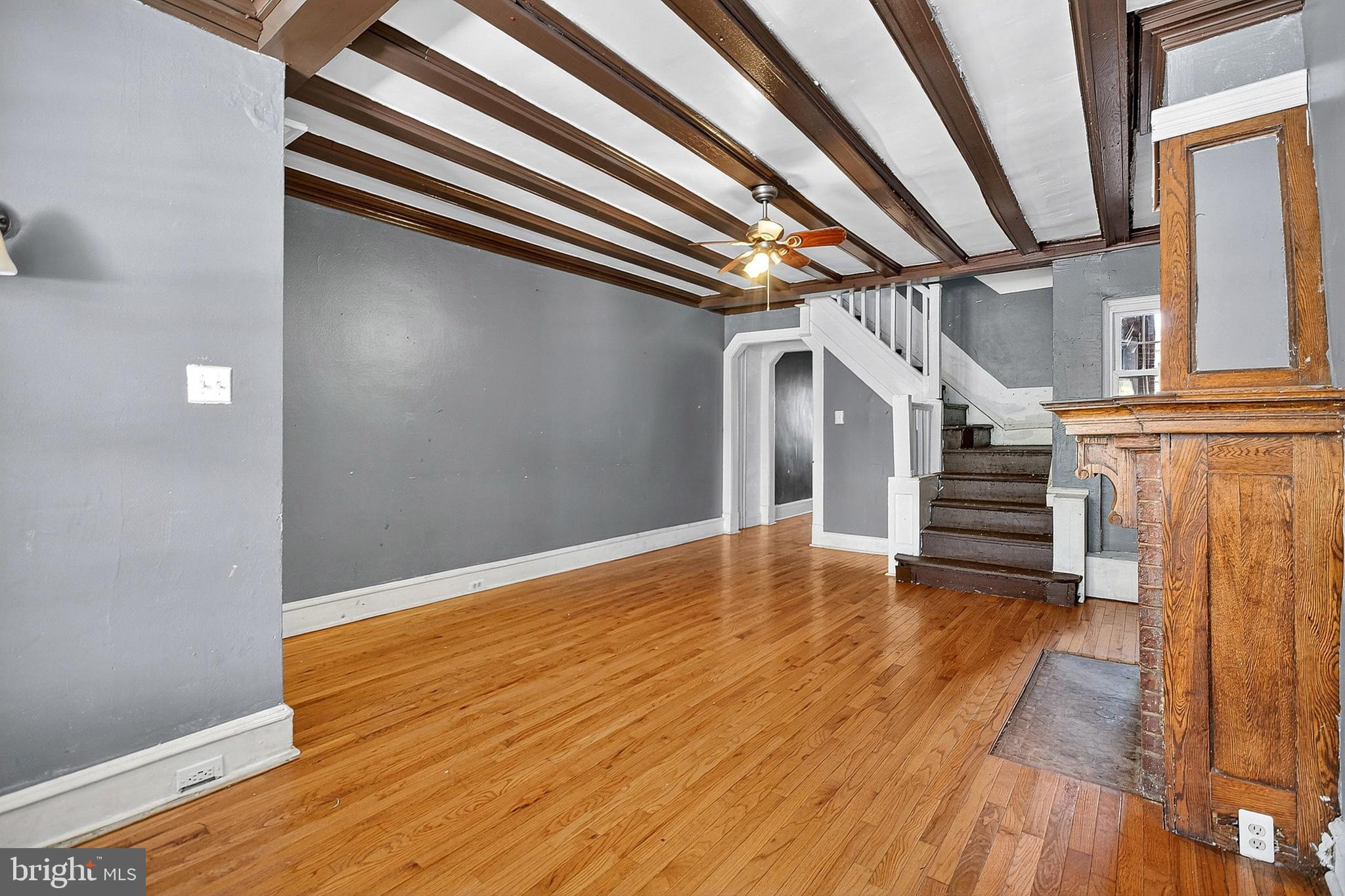 UNIVERSITY CITY - Residential