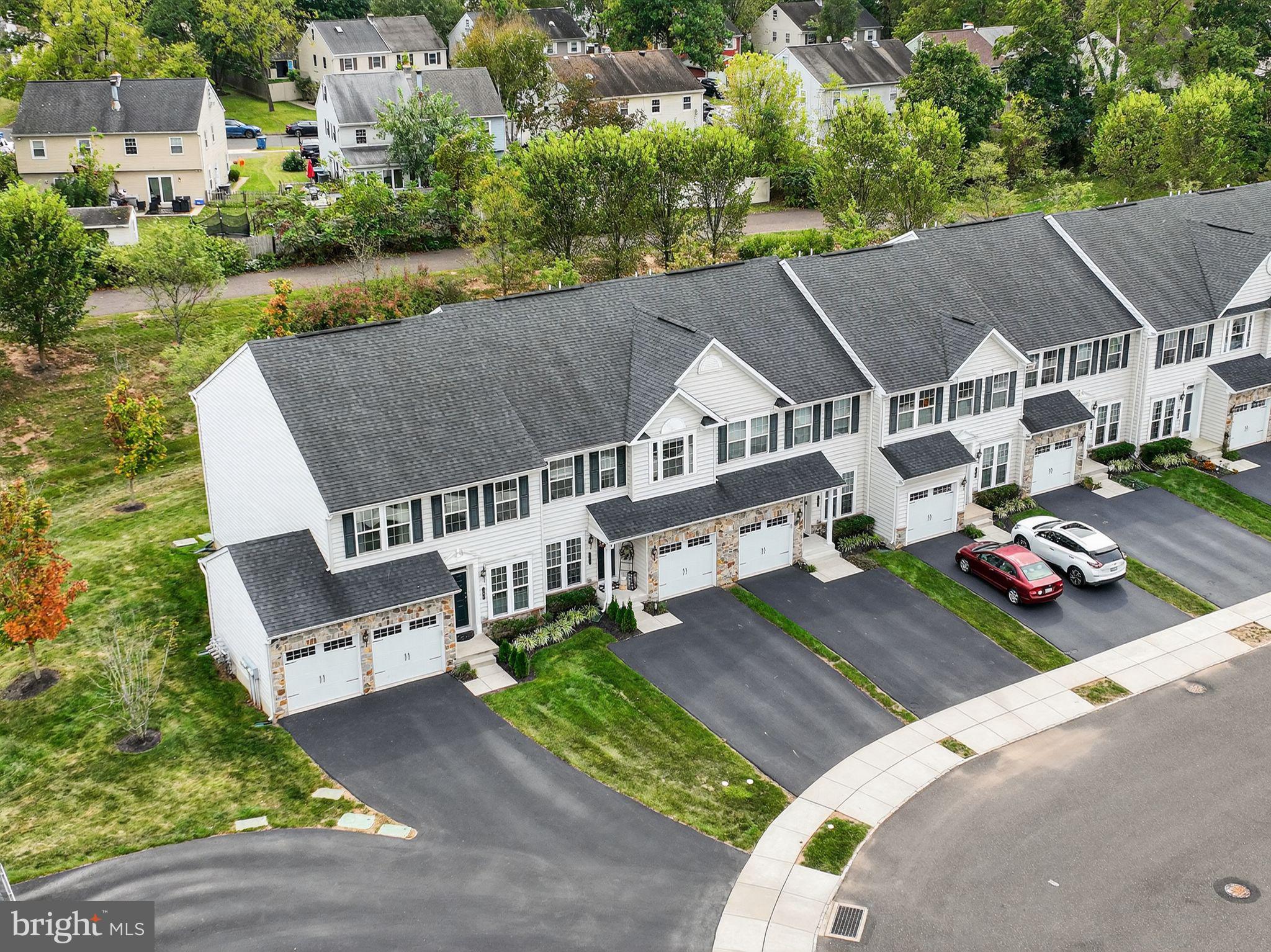 WALNUT CREEK AT MONT - Residential