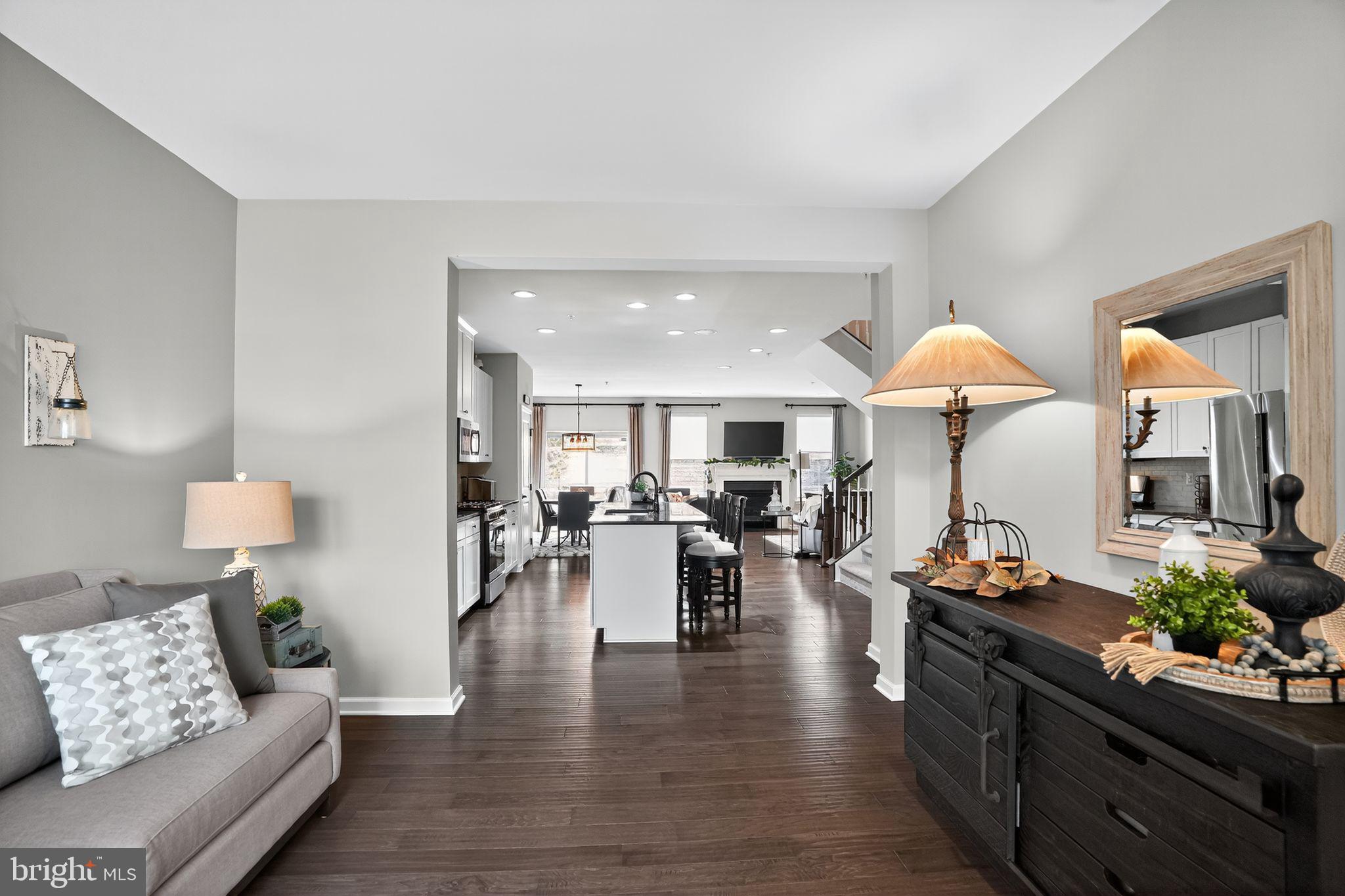 WALNUT CREEK AT MONT - Residential