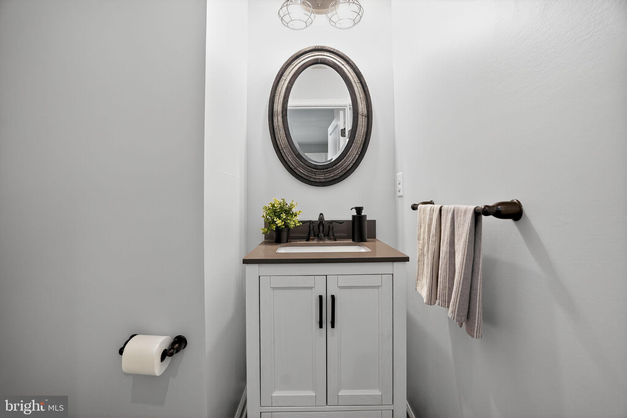 WALNUT CREEK AT MONT - Residential