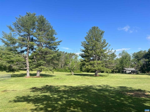 Vacant Land For Sale - 19 Mathews Ln Ln<br/> LYNDHURST, VA 22952