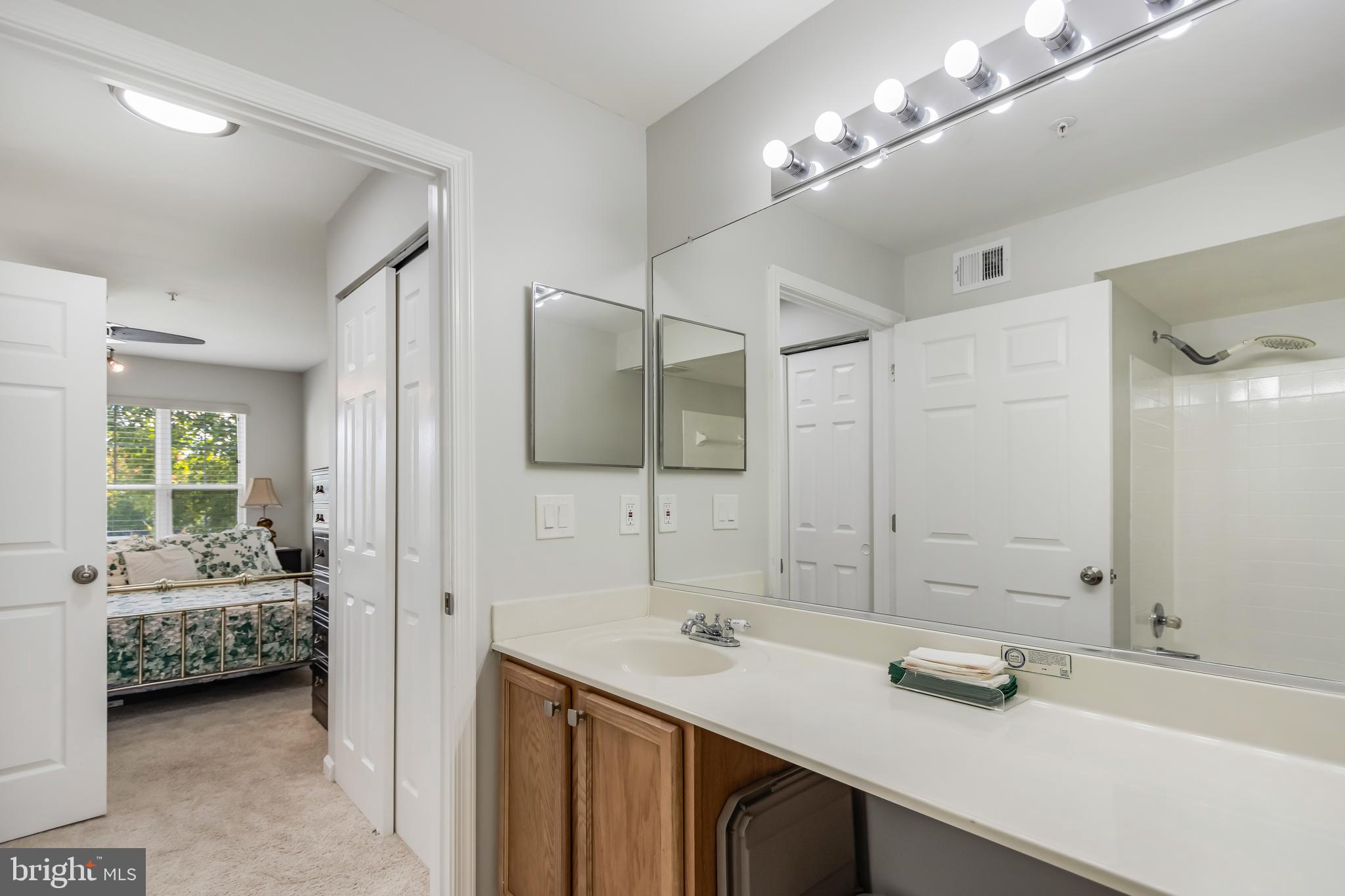 NORMANDY PLACE CONDO-PHA - Residential