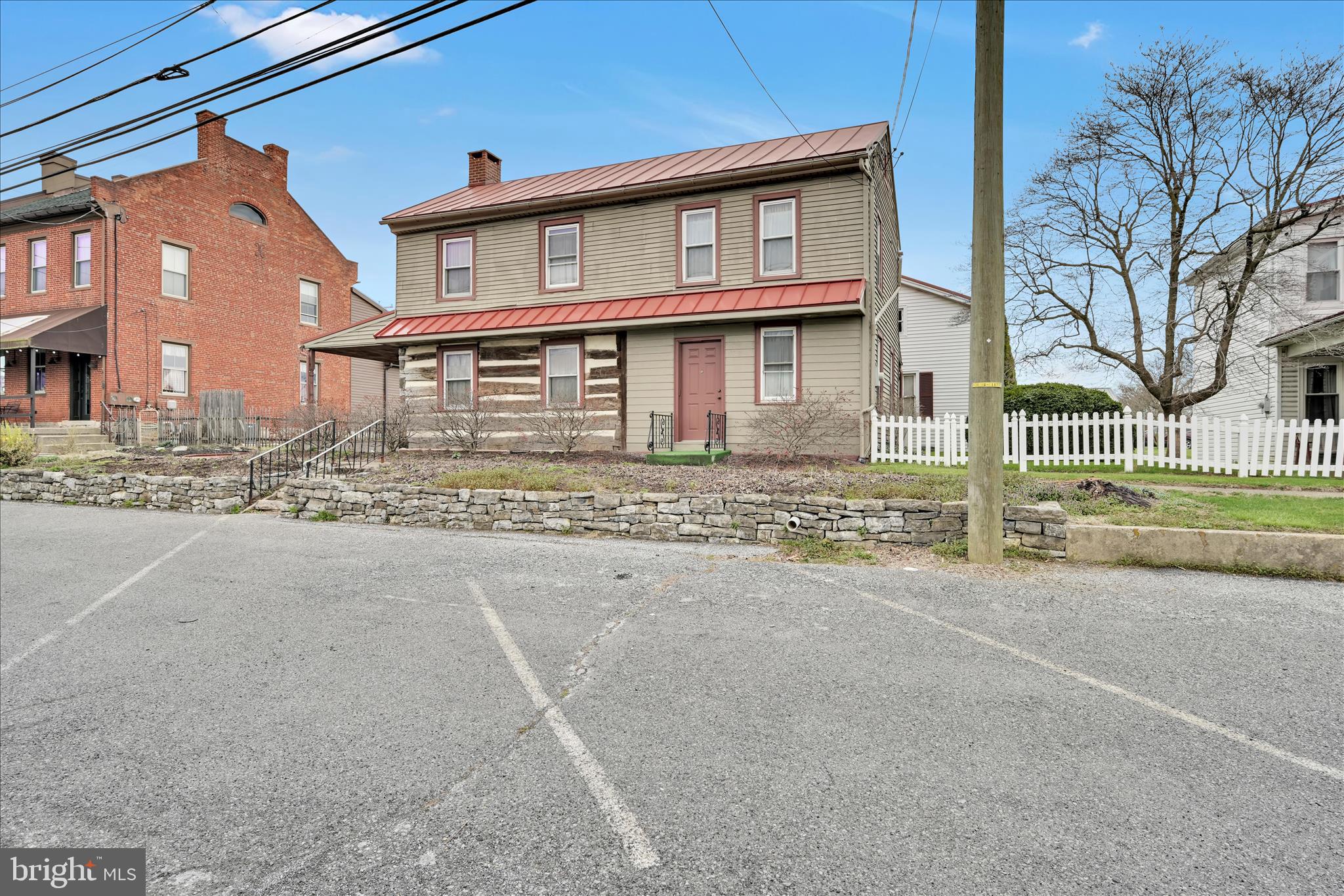 8491 LANCASTER AVENUE