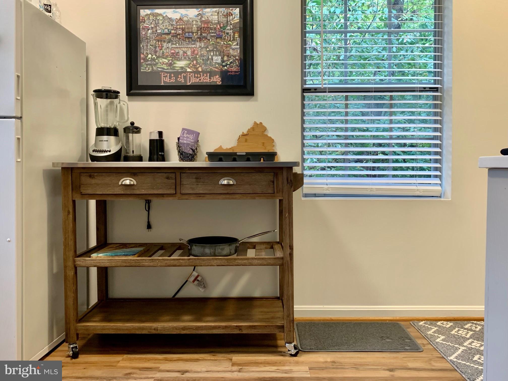 COLONIAL VILLAGE - Residential Lease