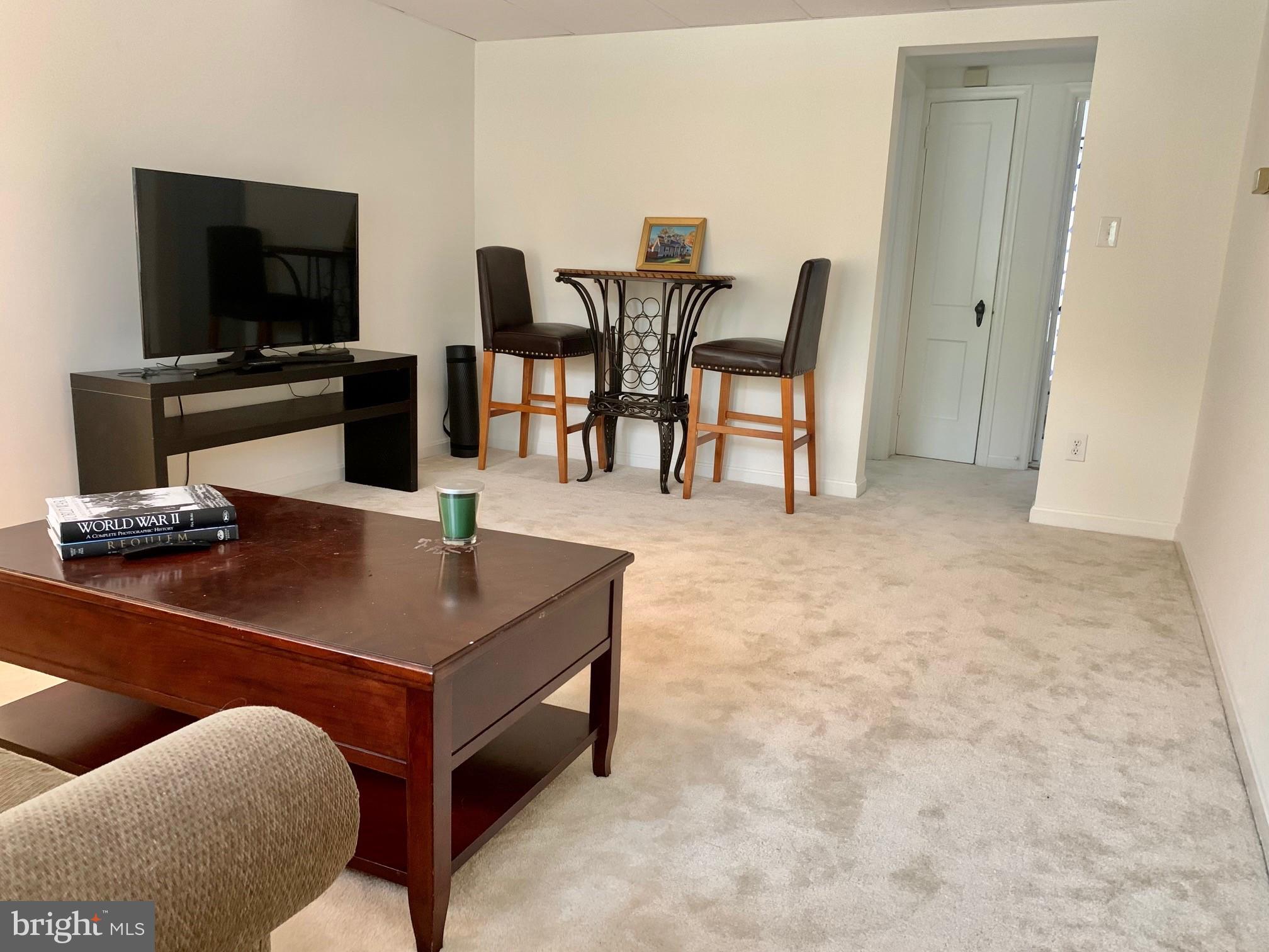 COLONIAL VILLAGE - Residential Lease