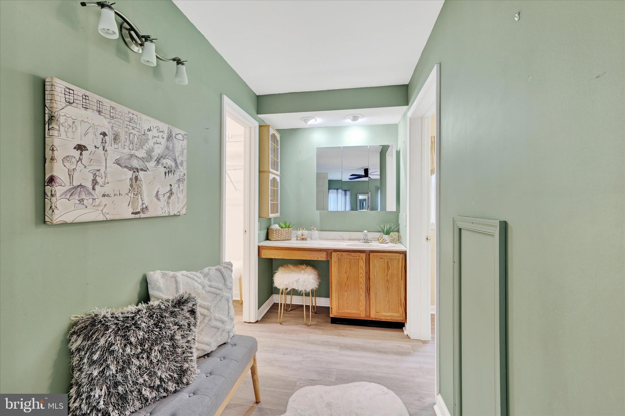 CARNEY/PARKVILLE - Residential