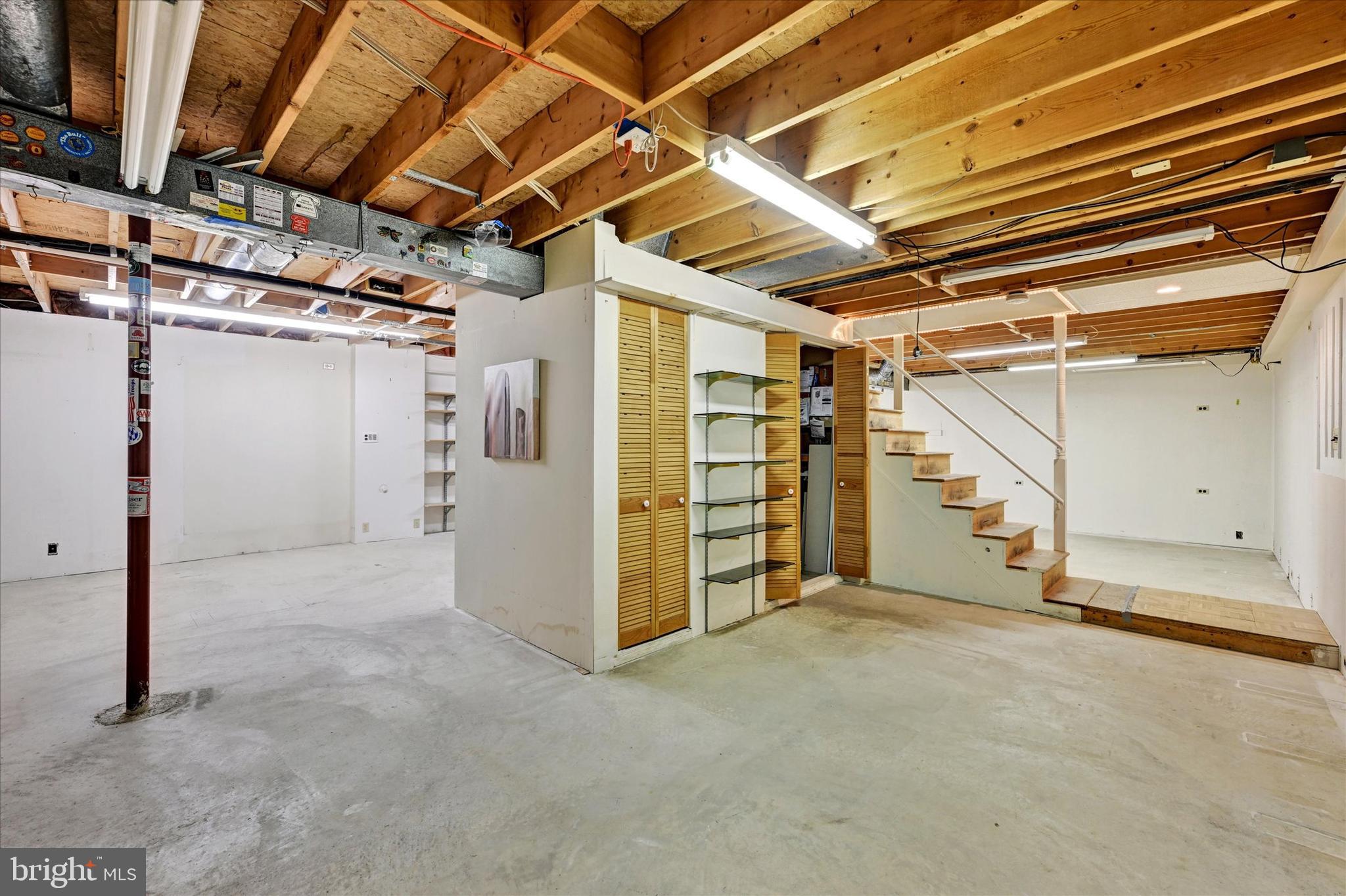 CARNEY/PARKVILLE - Residential