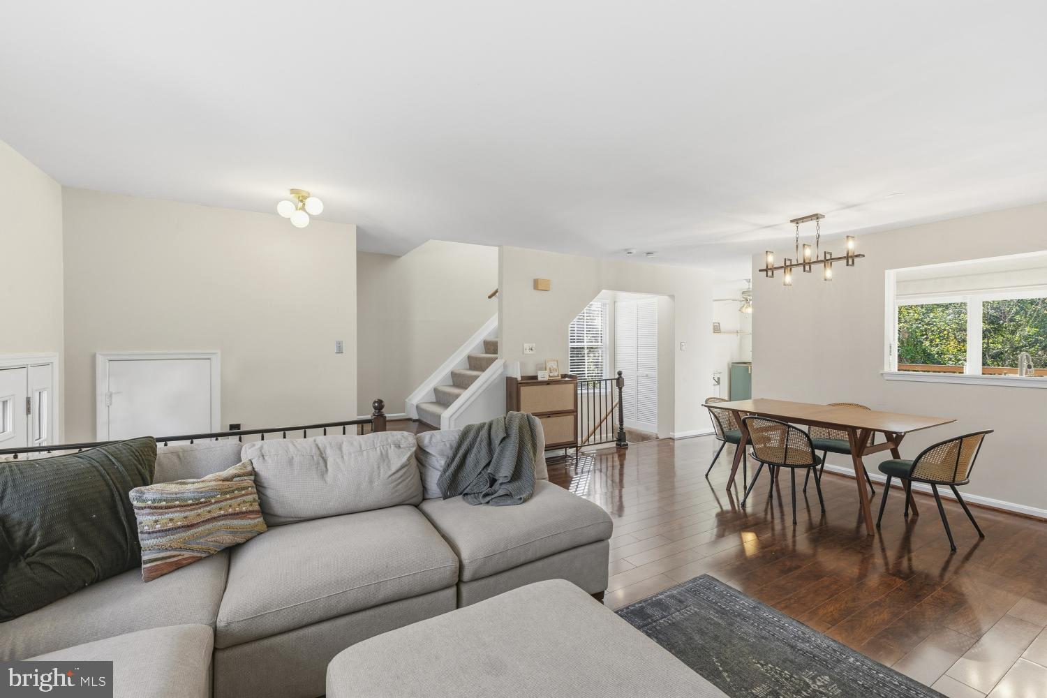 18009 SUNSET RIVER COURT