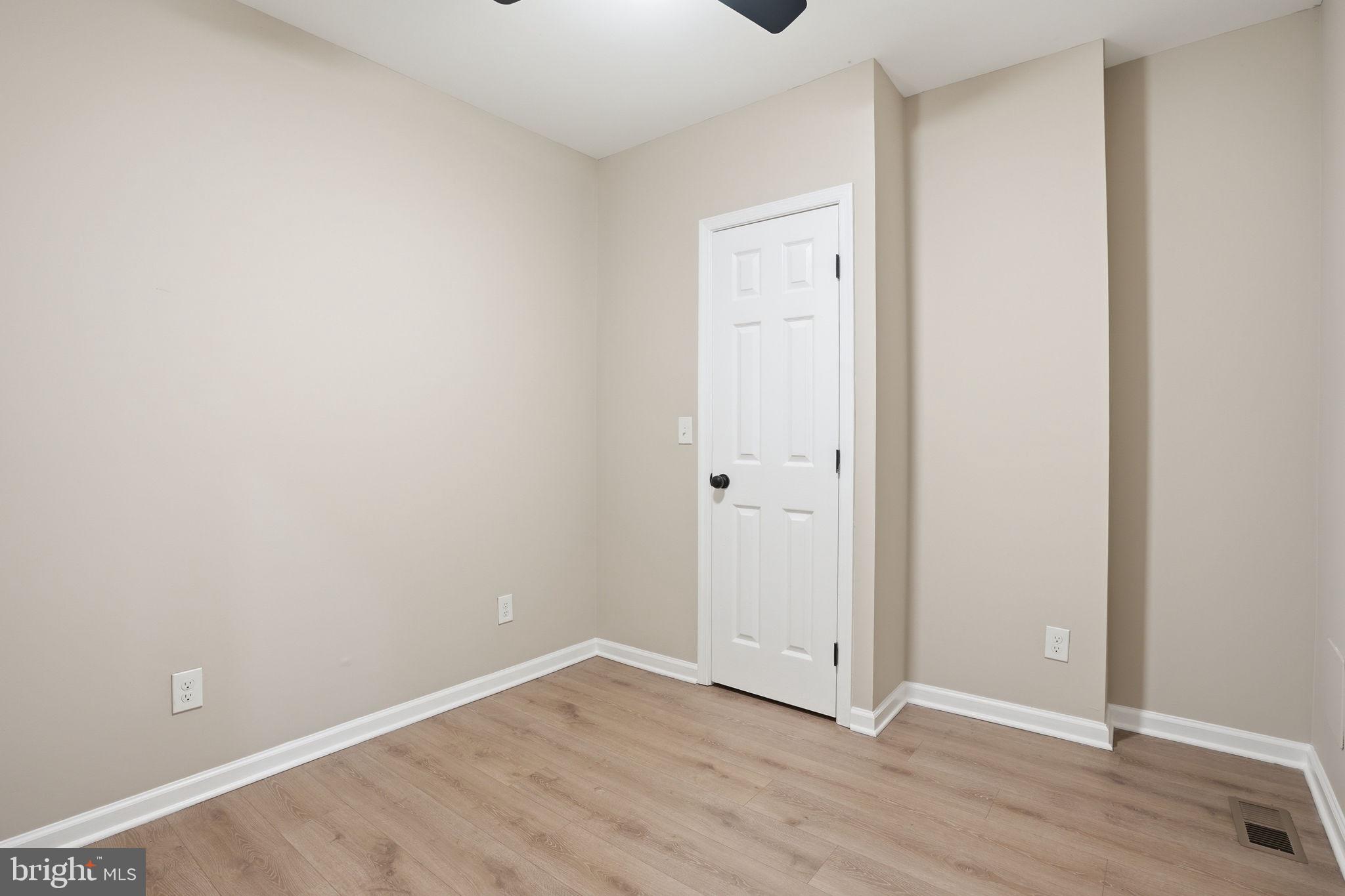 BROADWAY EAST - Residential