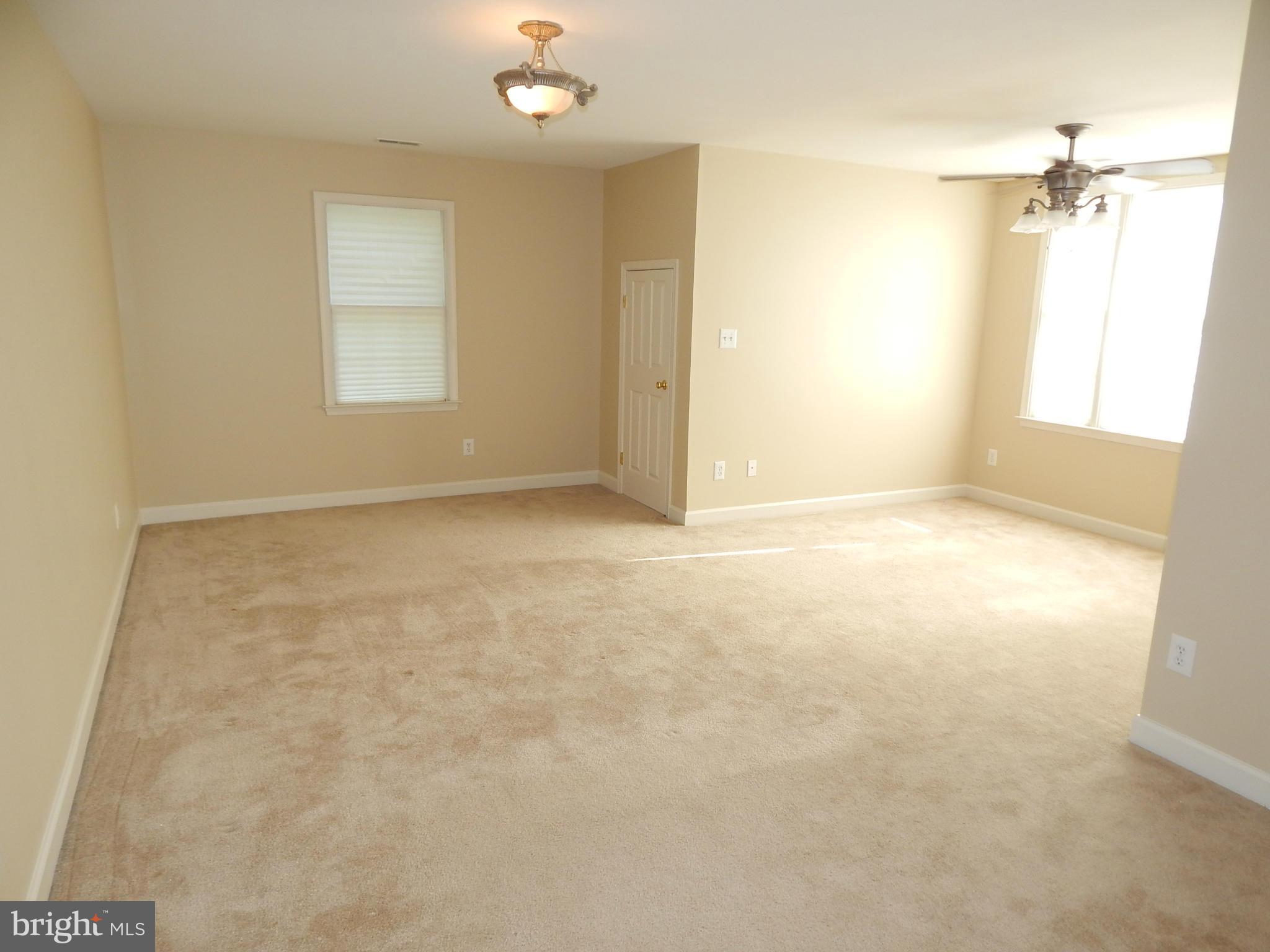 CEDAR WINDS FARM - Residential