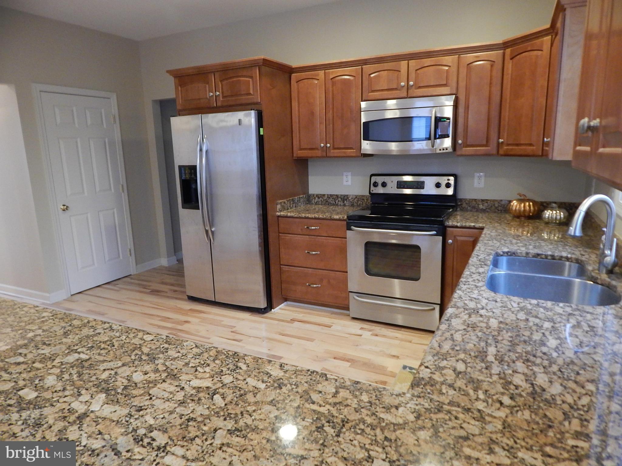 CEDAR WINDS FARM - Residential