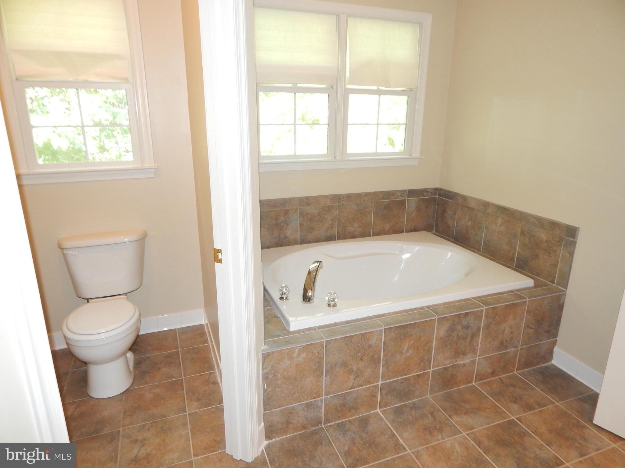 CEDAR WINDS FARM - Residential