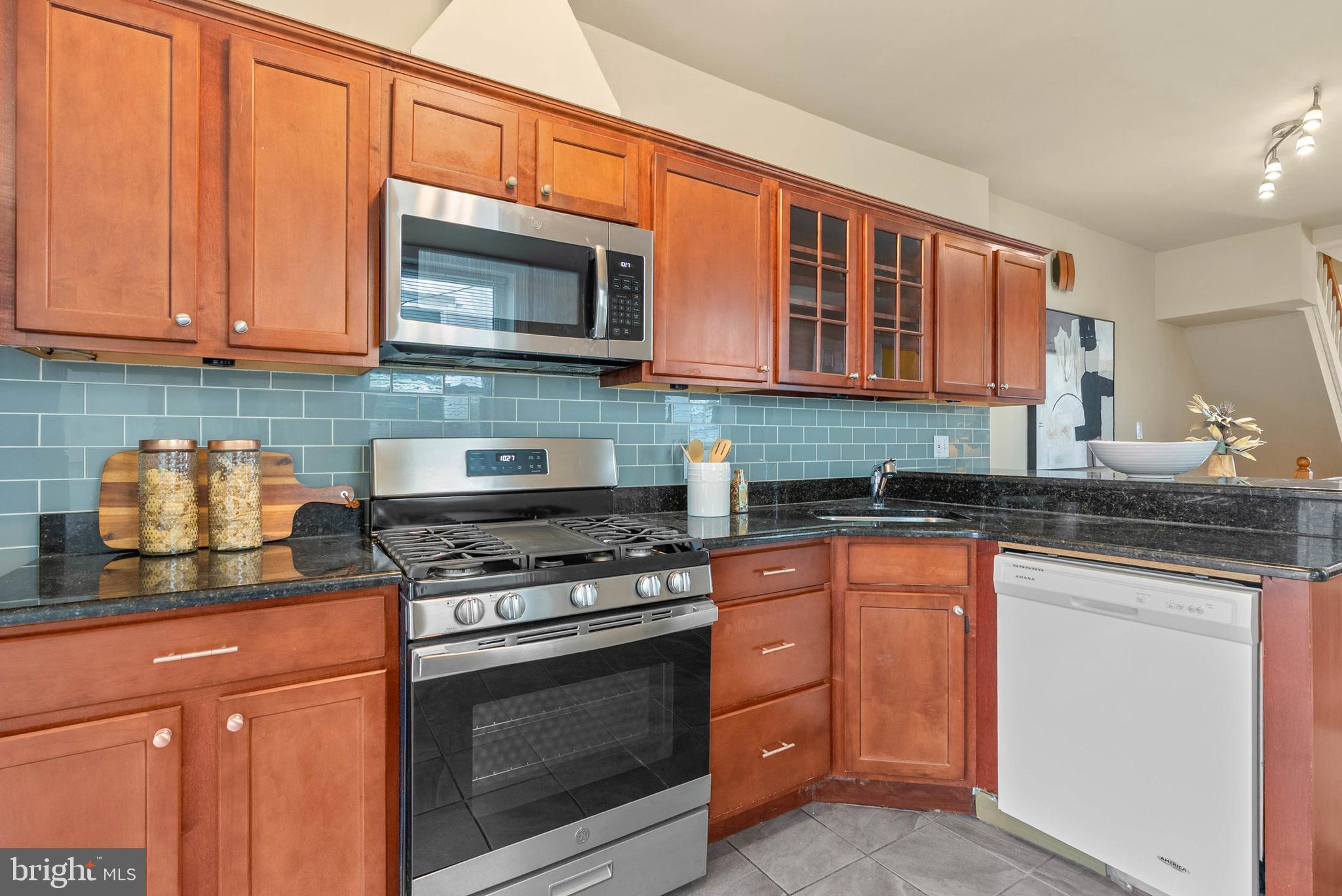 GRADUATE HOSPITAL - Residential