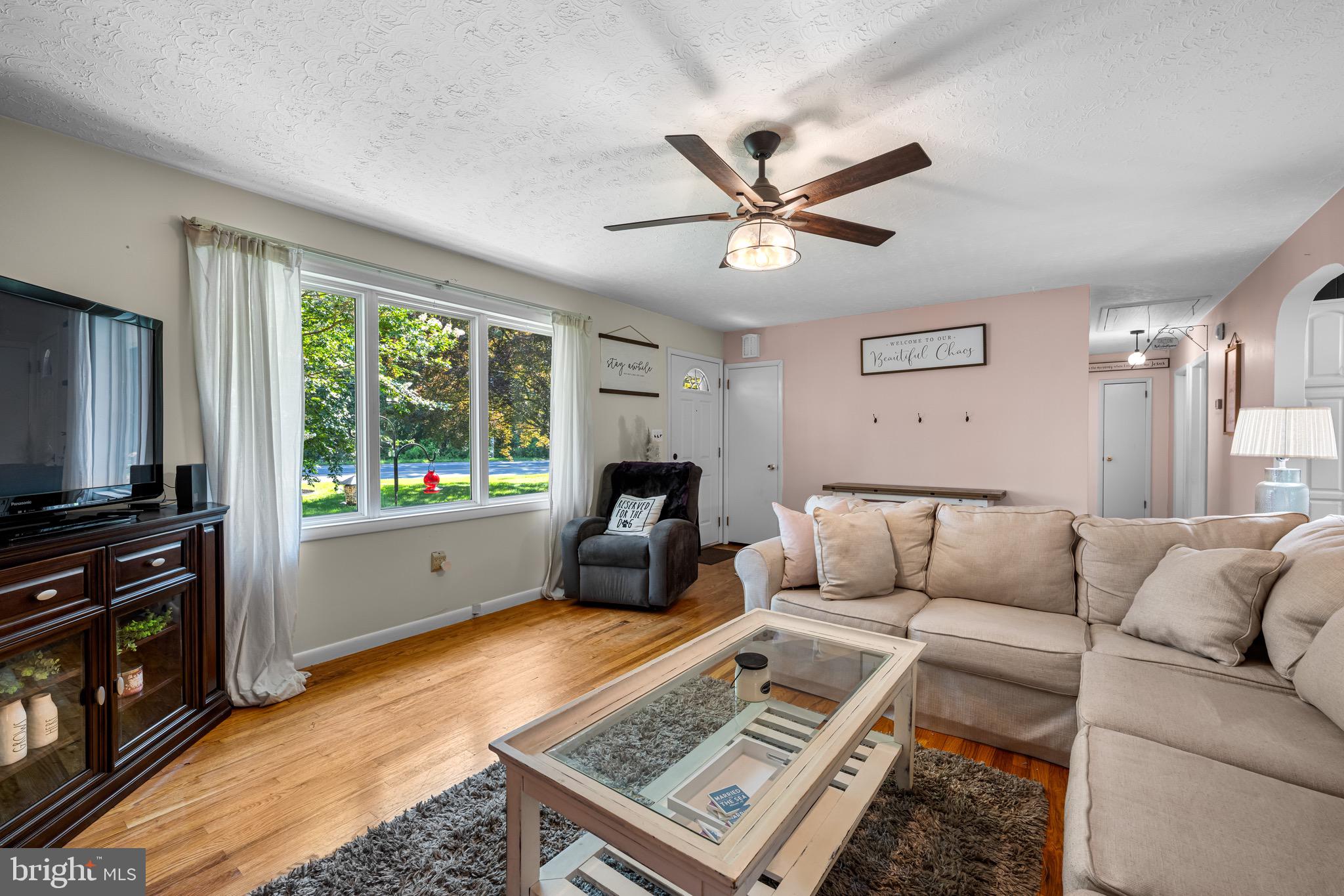 384 WILLOW GROVE ROAD