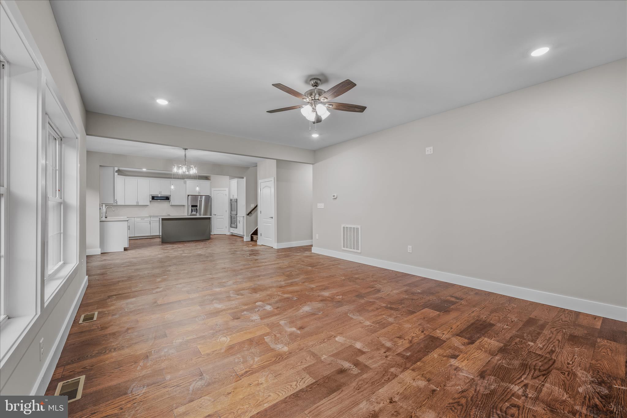 CROSSINGS ON THE POTOMAC - Residential