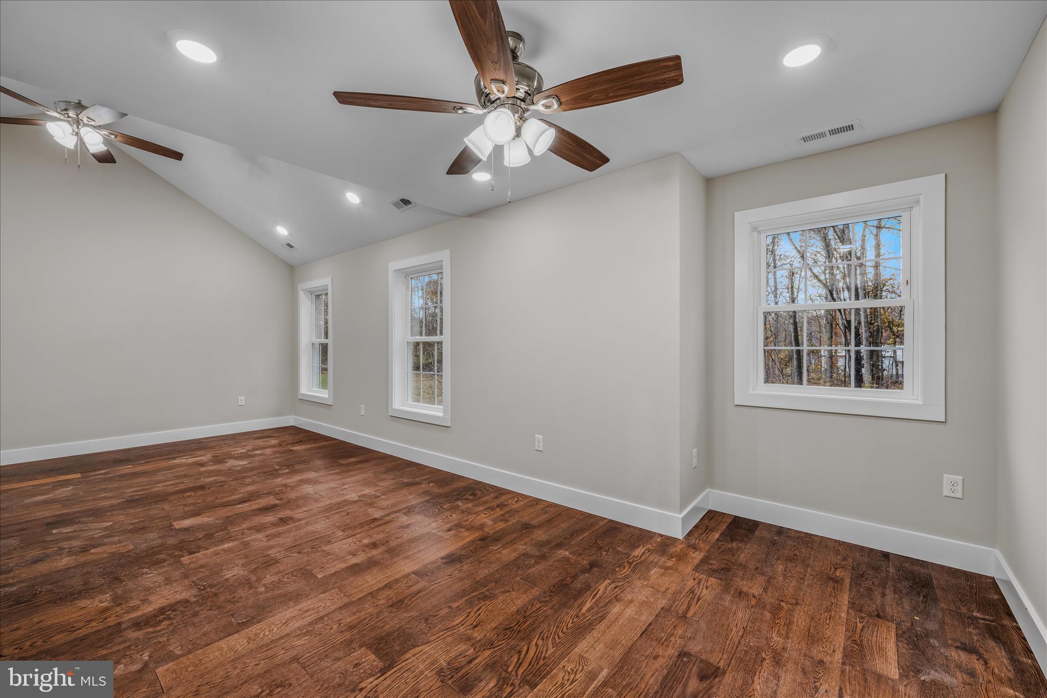 CROSSINGS ON THE POTOMAC - Residential