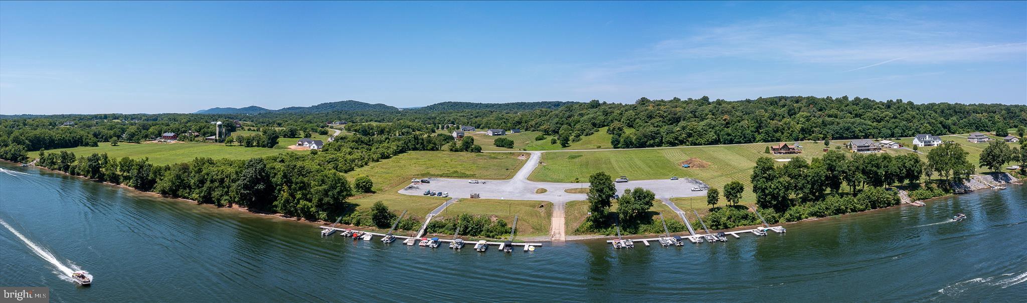 CROSSINGS ON THE POTOMAC - Residential
