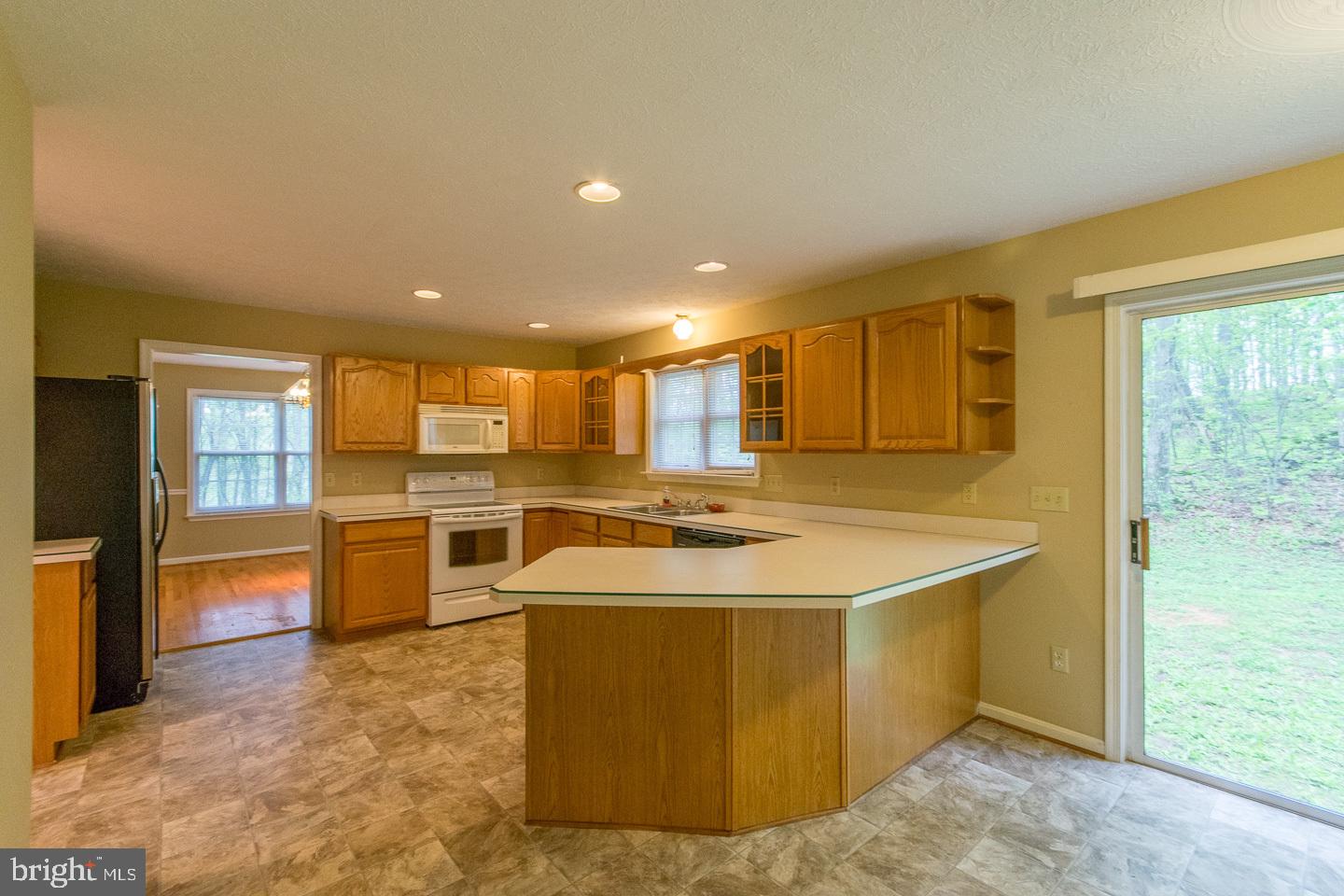 SHERIDANS MISS - Residential Lease