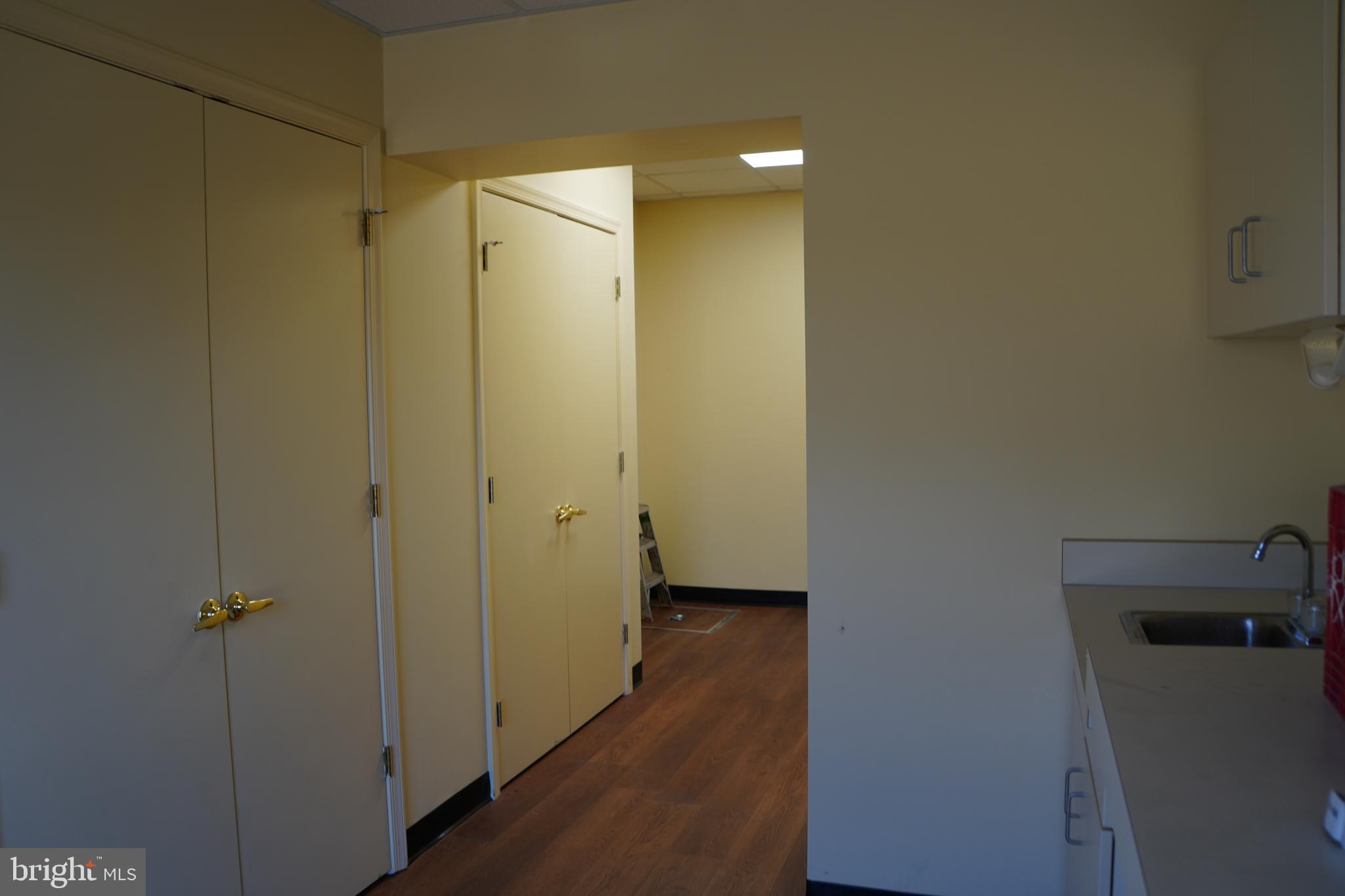 TUSCAWILLA HILLS - Commercial Lease