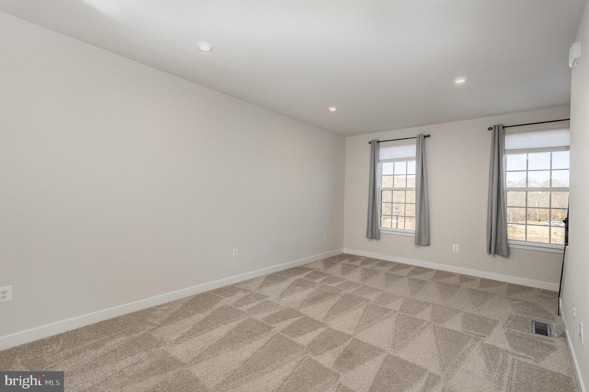 FREDERICKSBURG CITY - Residential Lease