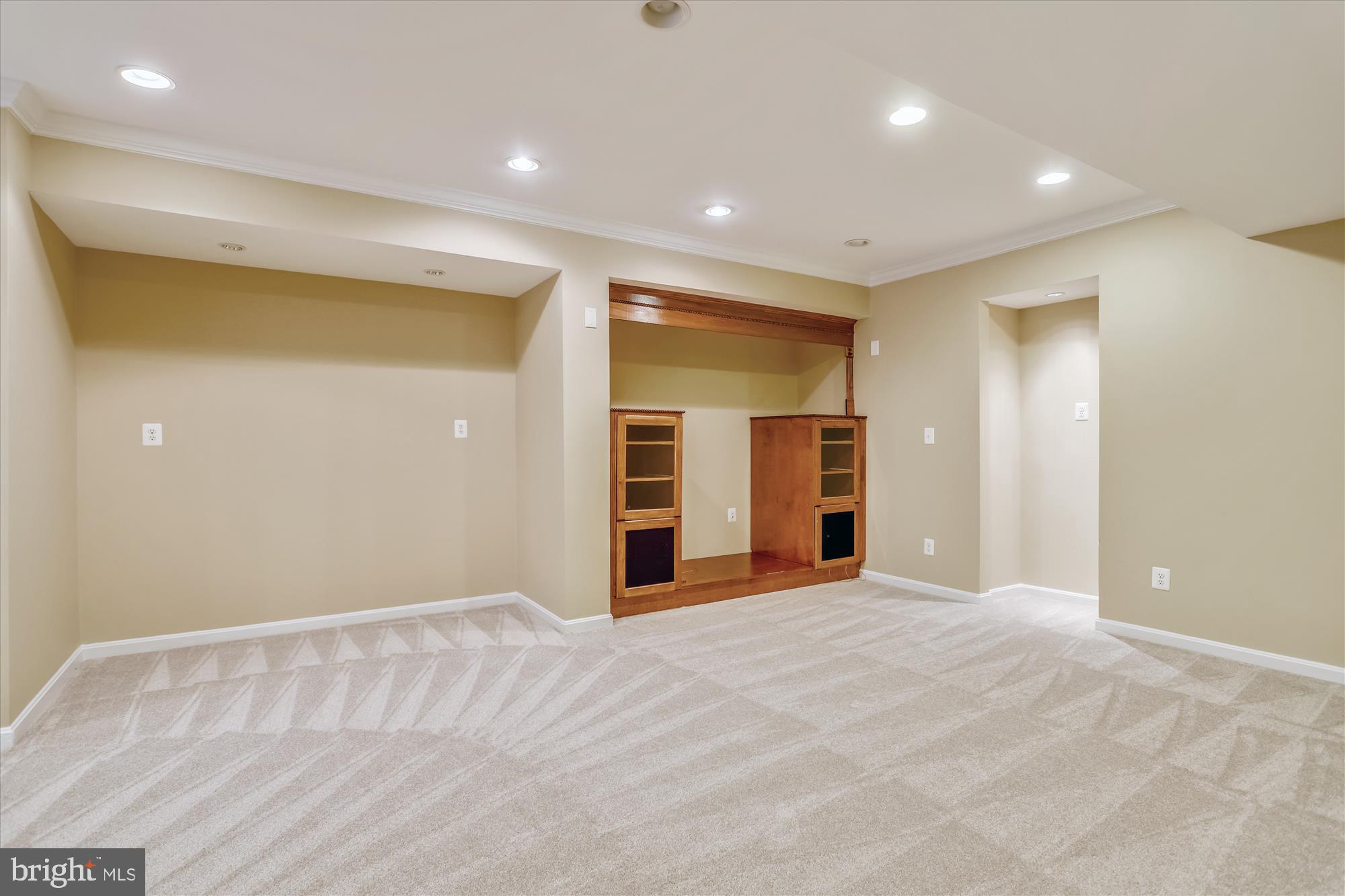 BELMONT COUNTRY CLUB - Residential