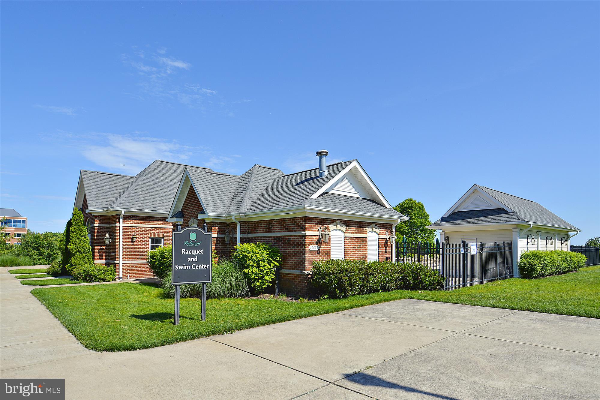 BELMONT COUNTRY CLUB - Residential