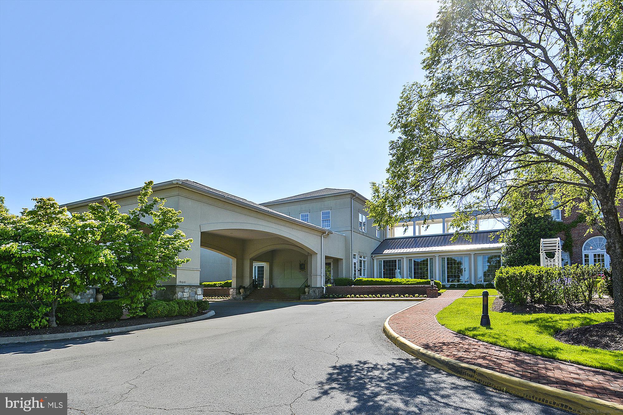 BELMONT COUNTRY CLUB - Residential