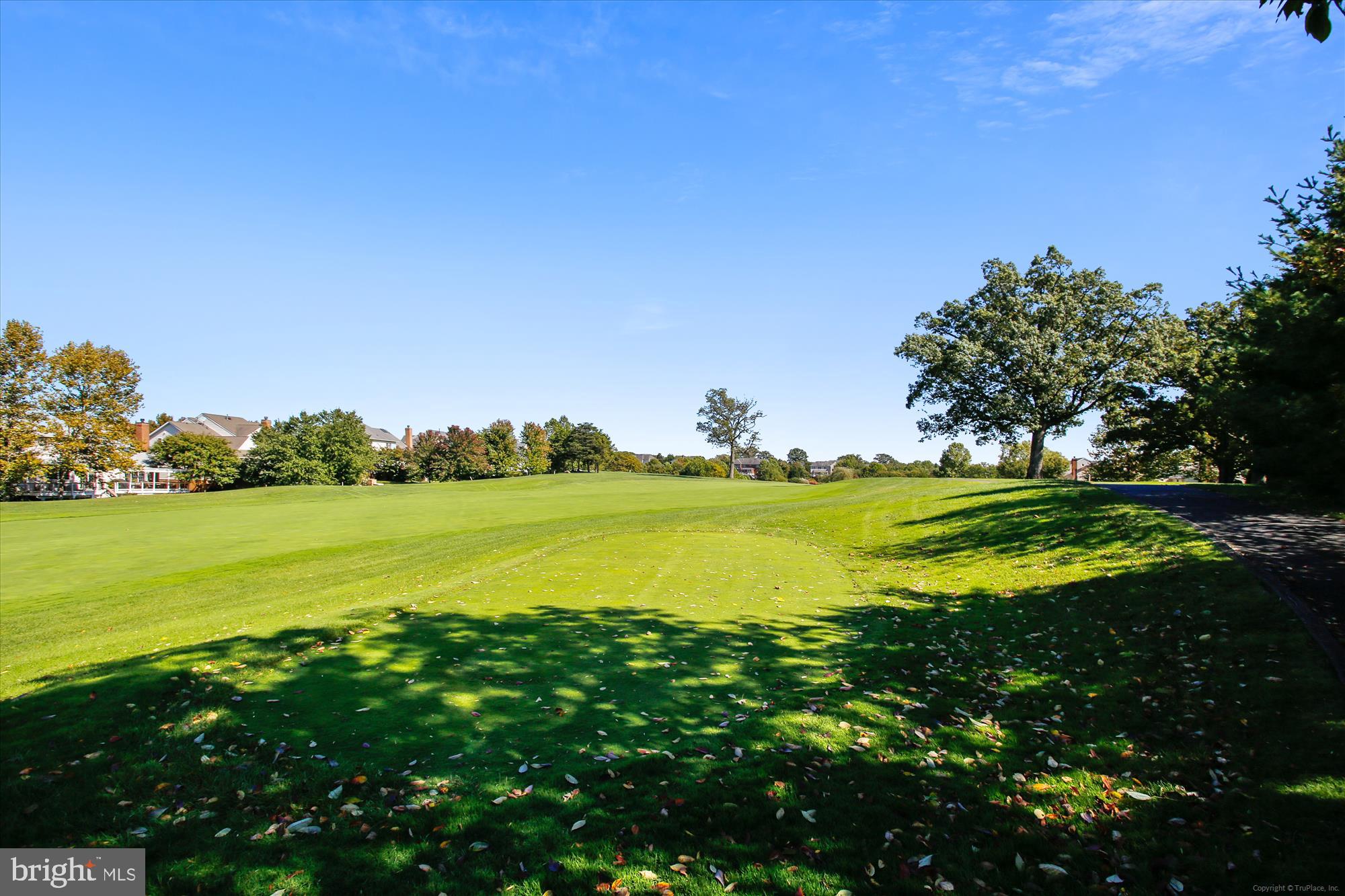 BELMONT COUNTRY CLUB - Residential