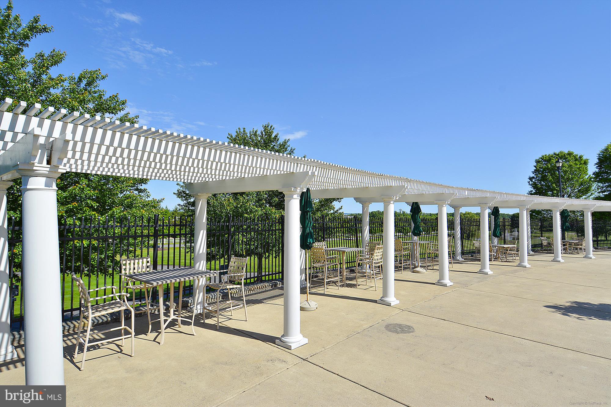 BELMONT COUNTRY CLUB - Residential