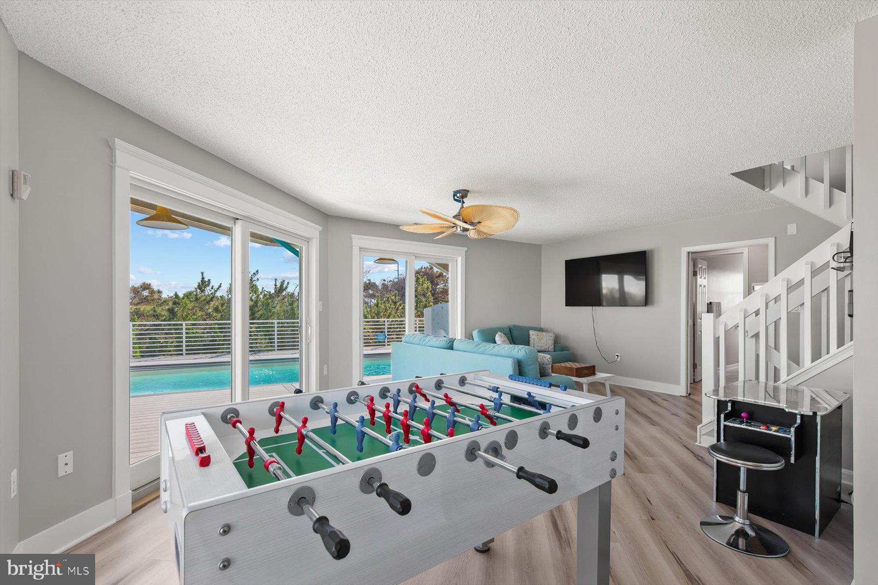 FENWICK ACRES - Residential