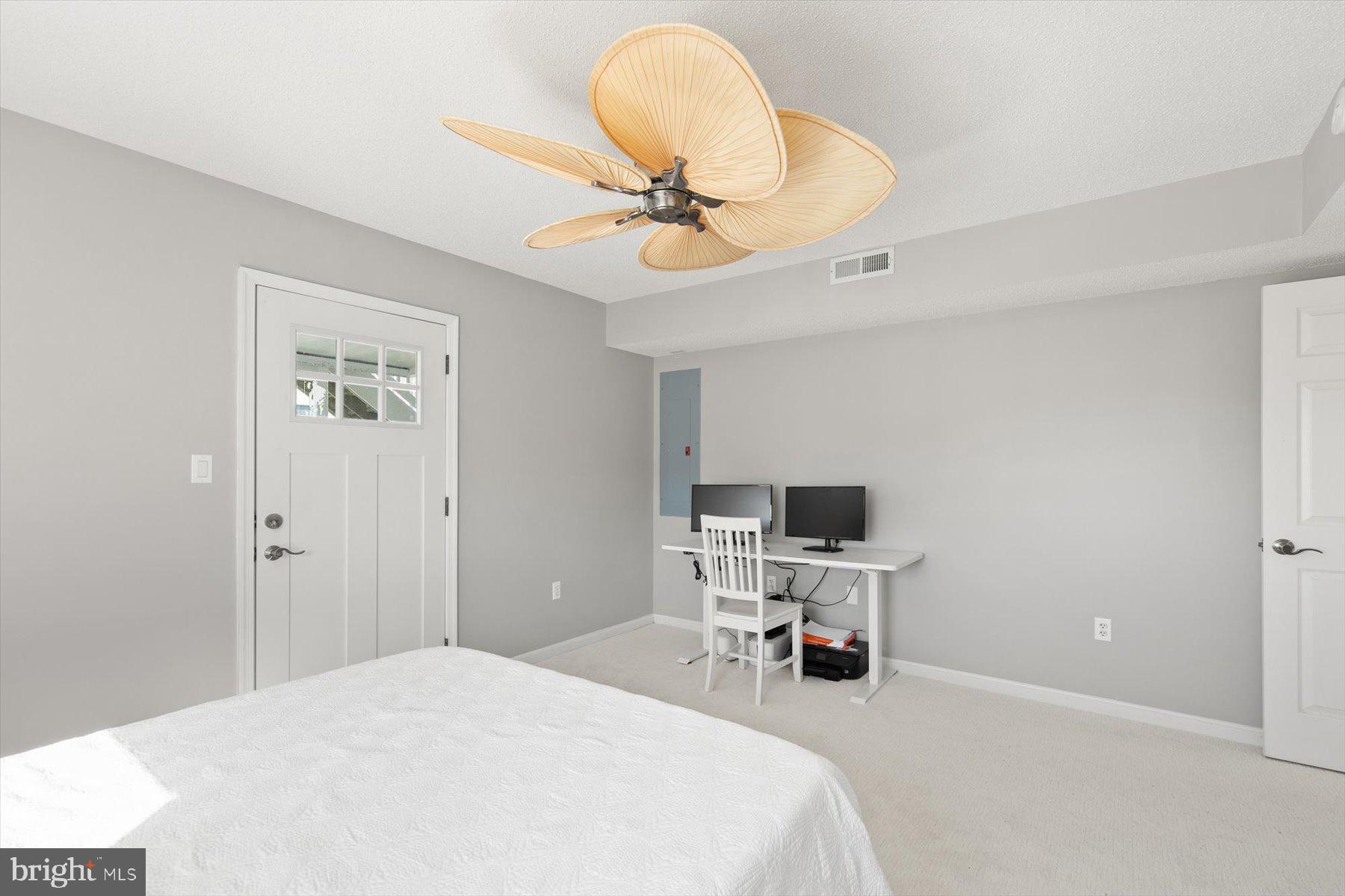 FENWICK ACRES - Residential