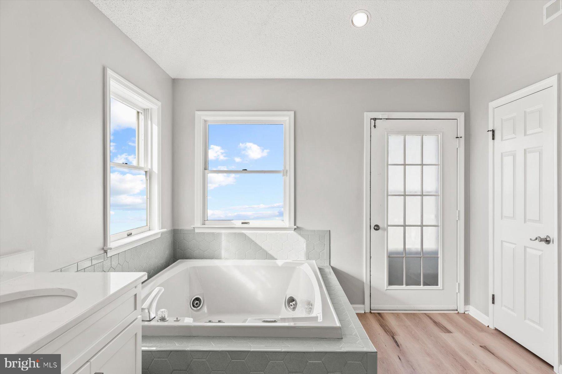 FENWICK ACRES - Residential