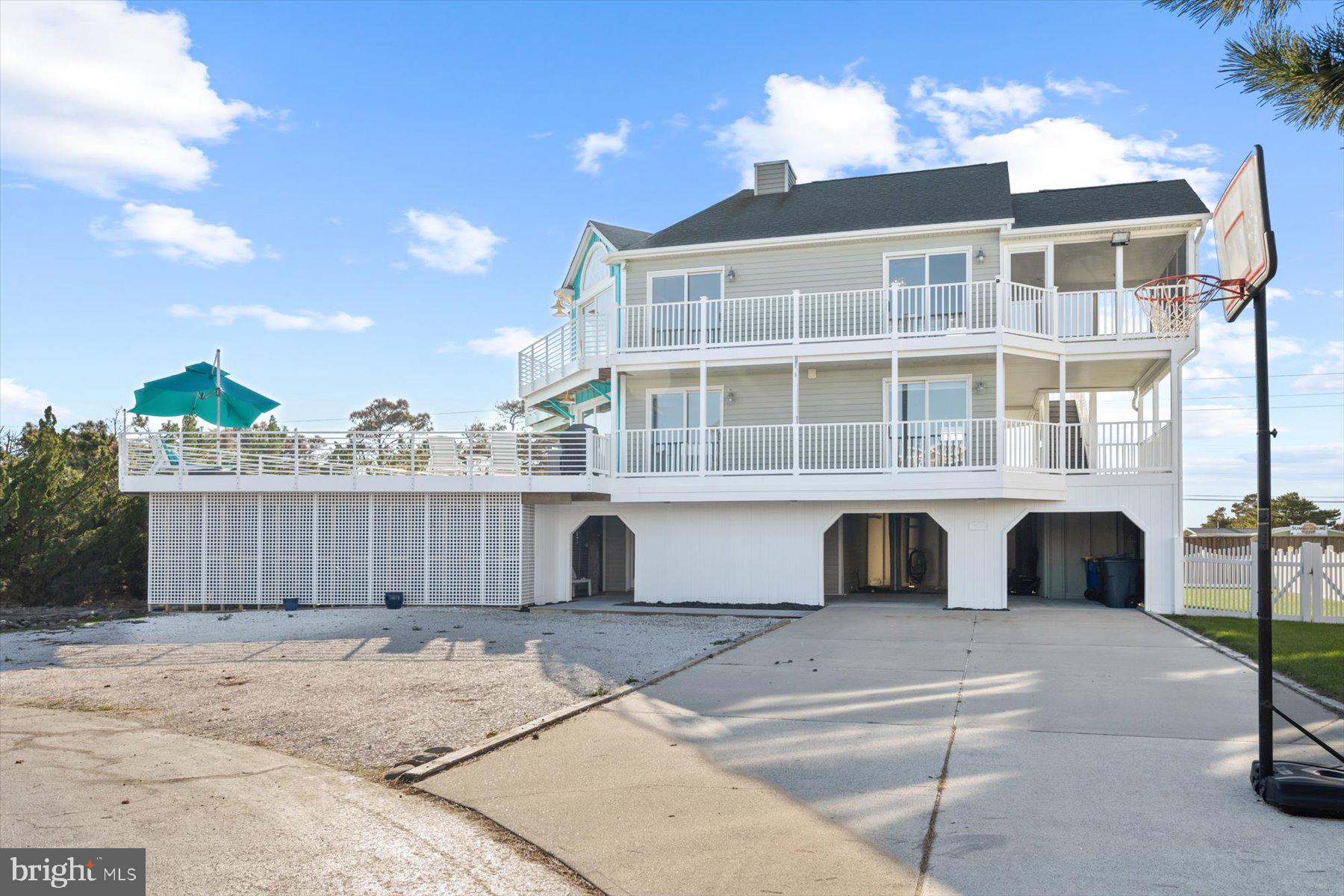 FENWICK ACRES - Residential