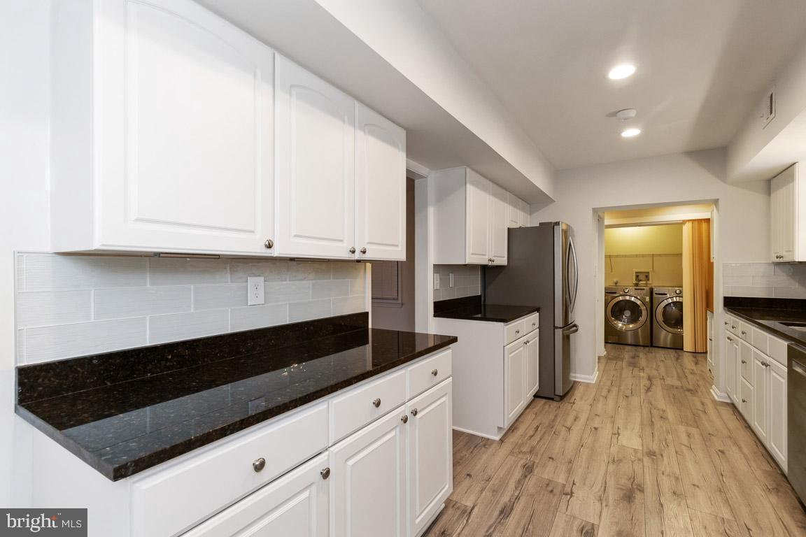 CEDAR CREST - Residential