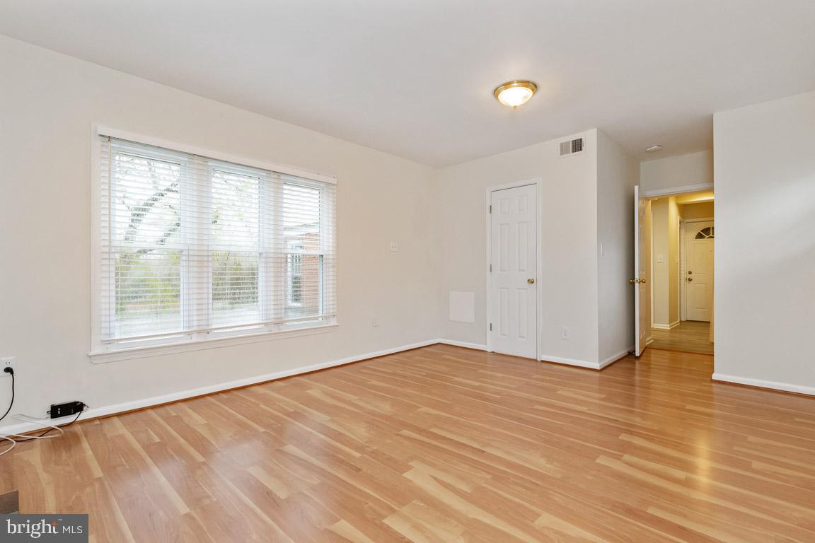 CEDAR CREST - Residential