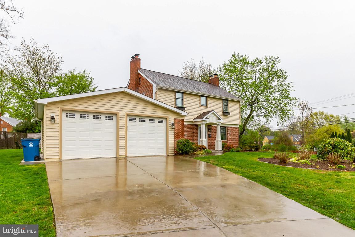 CEDAR CREST - Residential