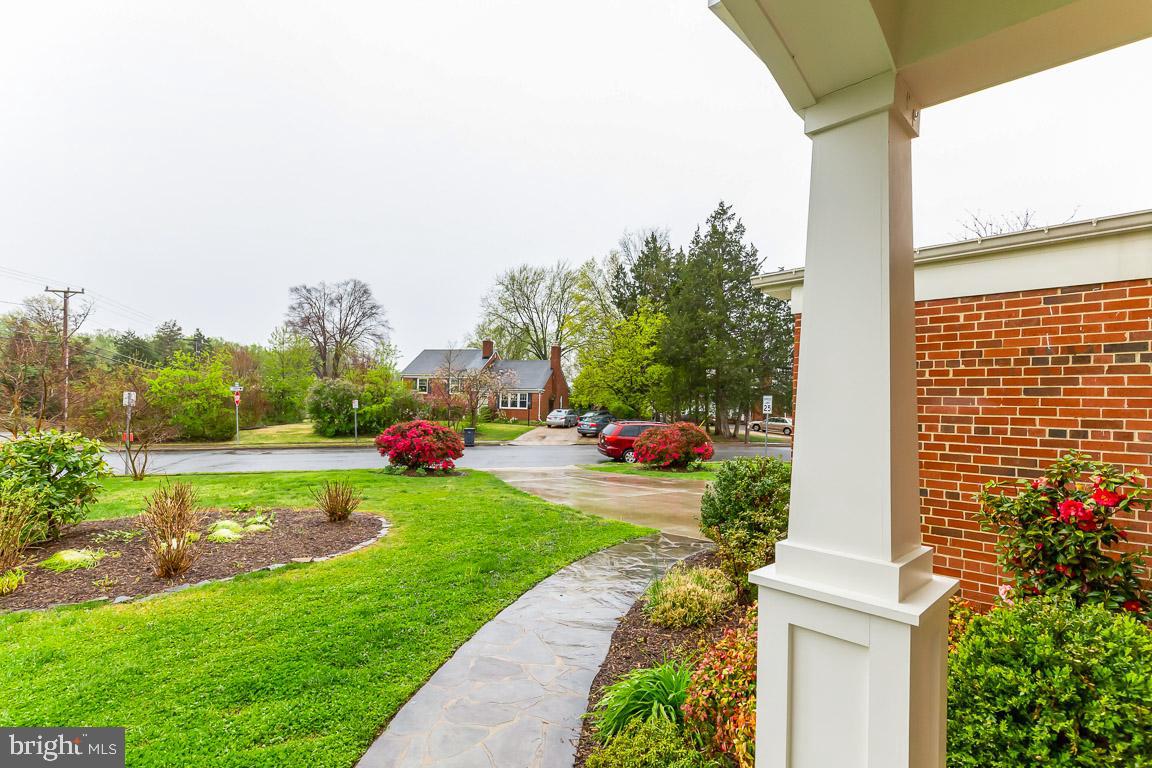 CEDAR CREST - Residential