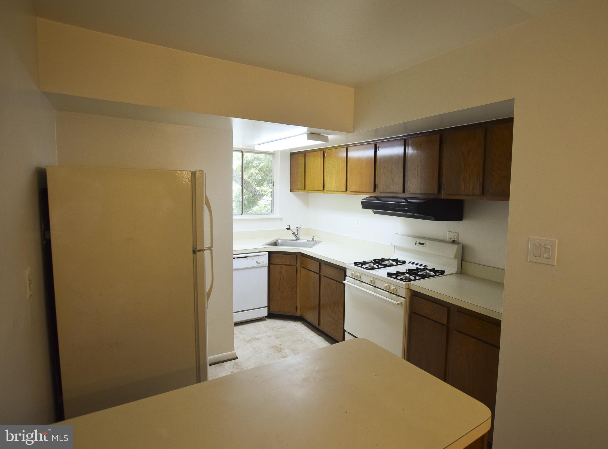 WESTBRIAR - Residential Lease