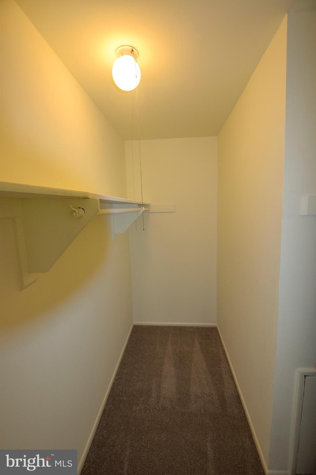 WESTBRIAR - Residential Lease