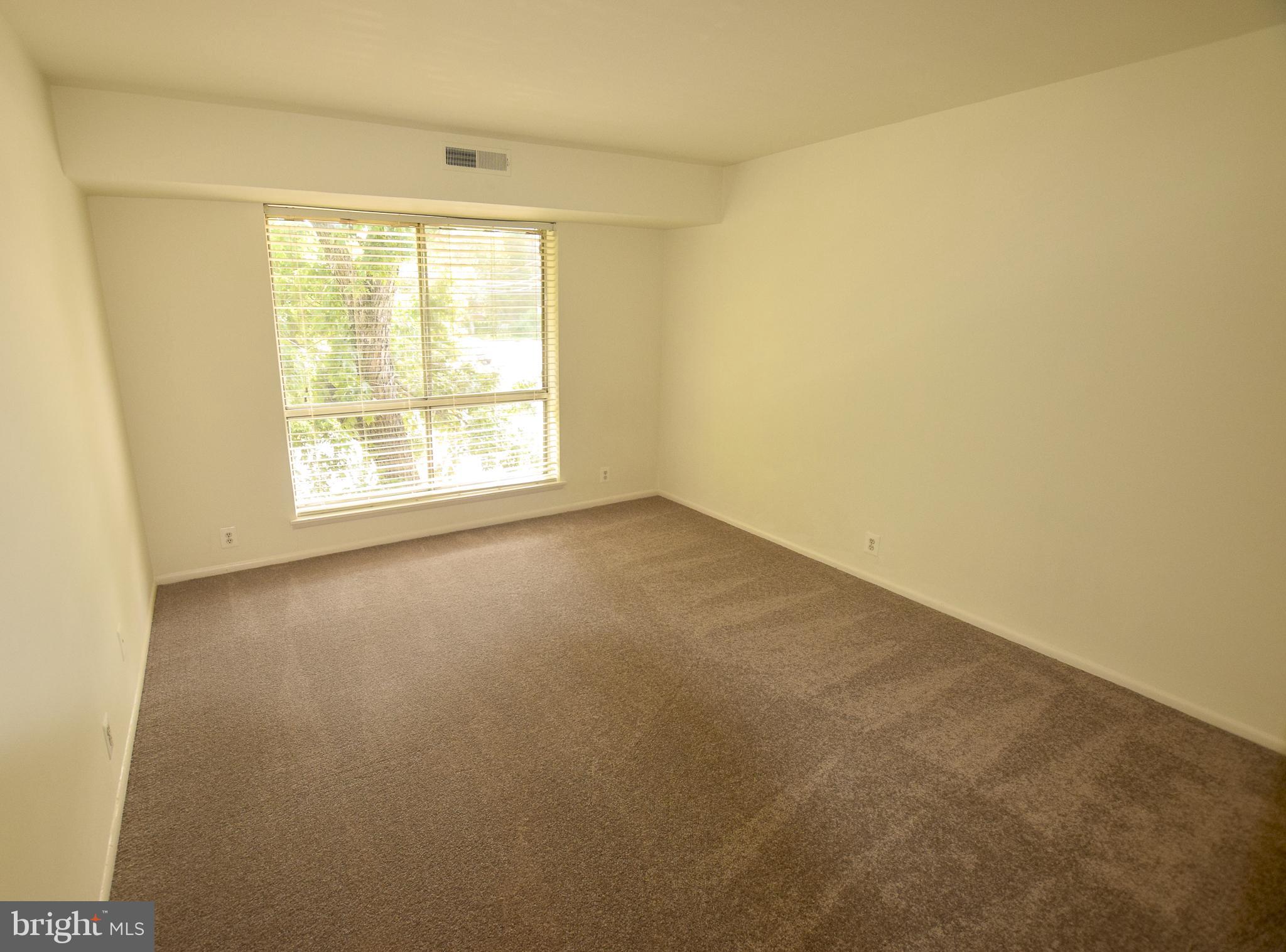 WESTBRIAR - Residential Lease
