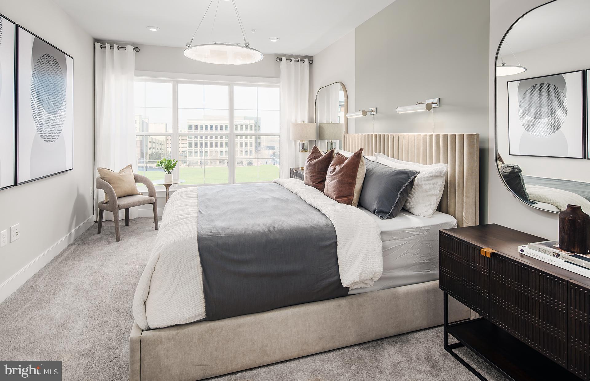 THE FLATS AT TYSONS - Residential