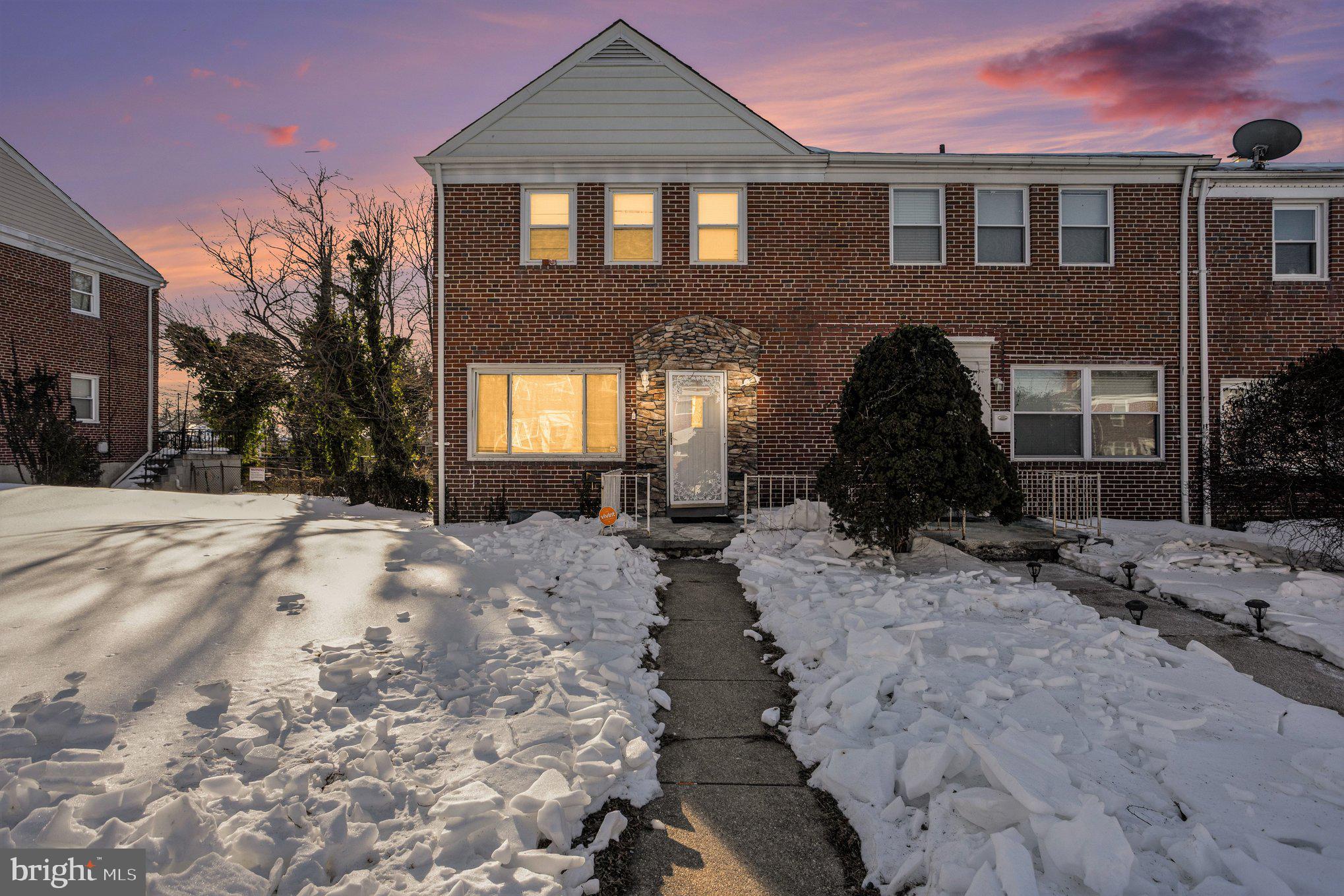 CHINQUAPIN PARK - Residential