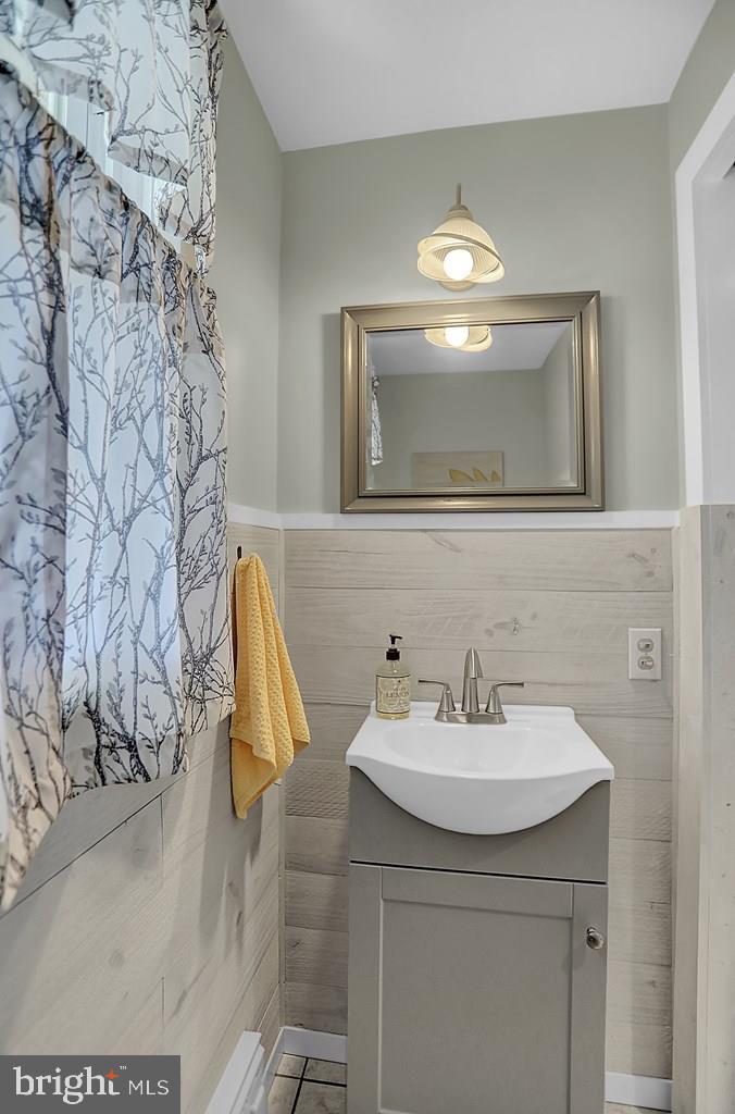 SHAWNEE HILLS DEVELOPMENT - Residential